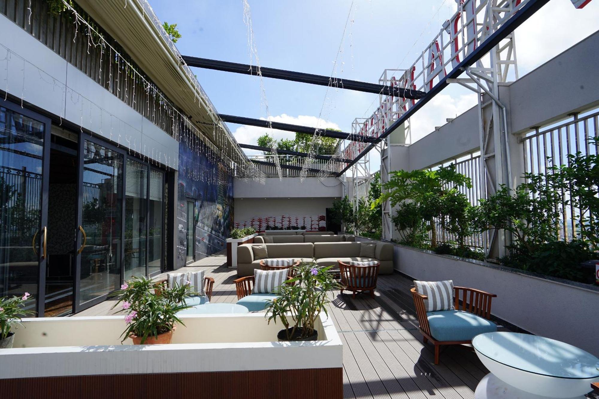 Hotel Cua Dong Luxury Vinh