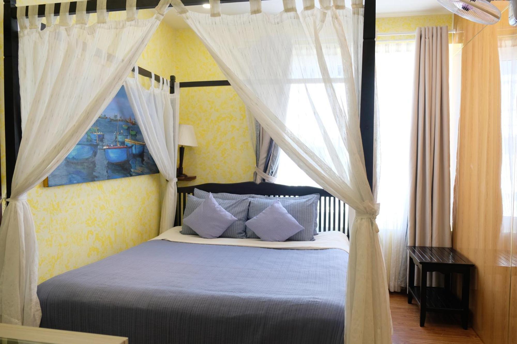 Hotel La Marina Boutique & 3*