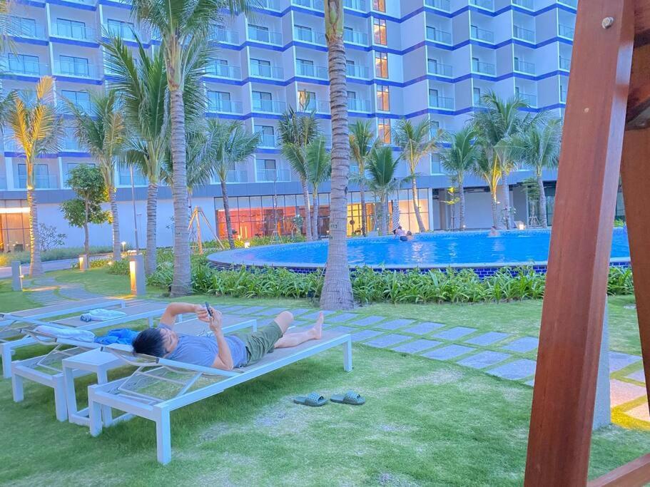 The Arena - Seaview Apartment