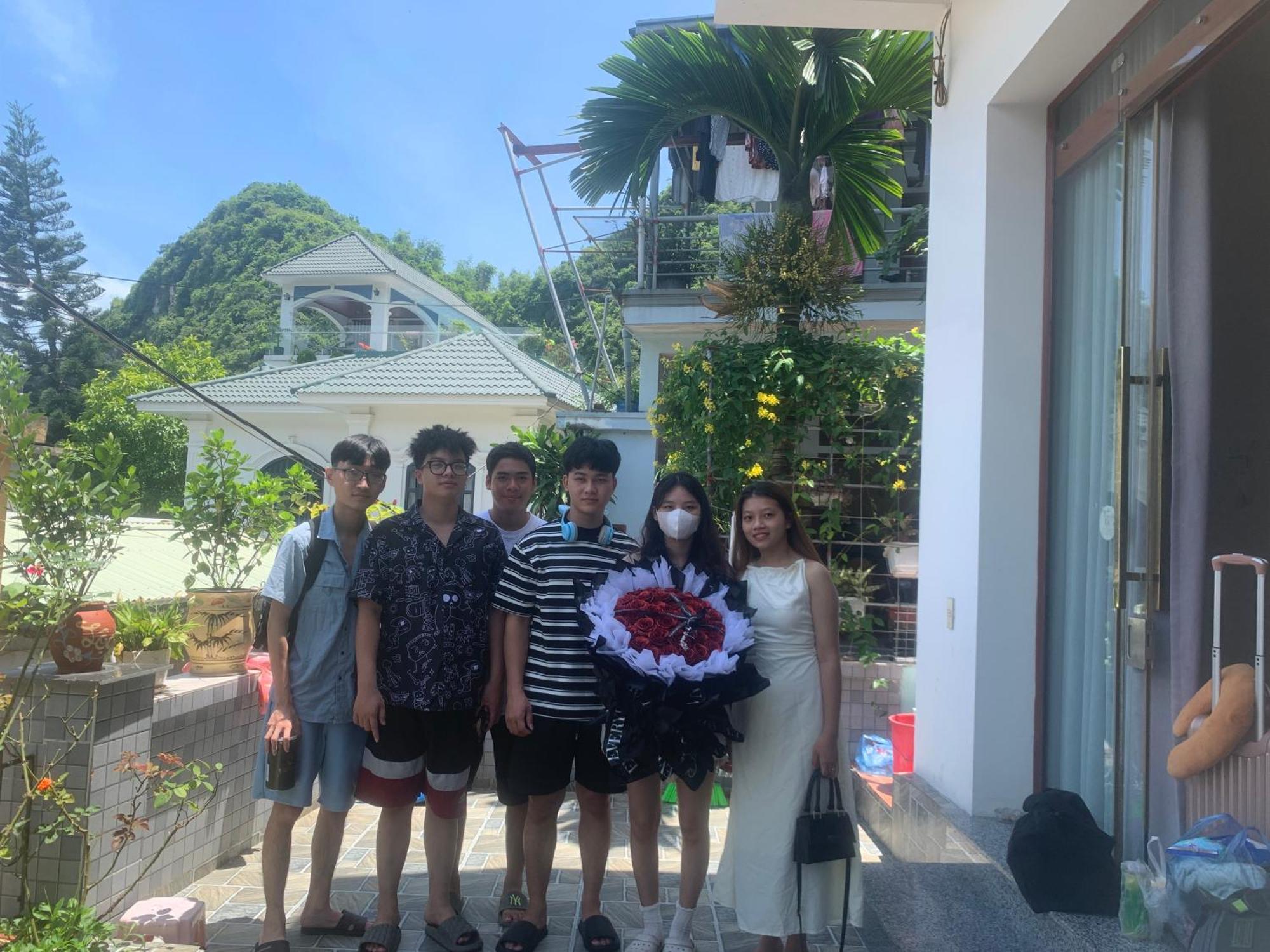 Rustic - Phong Nghi Gia Re Homestay