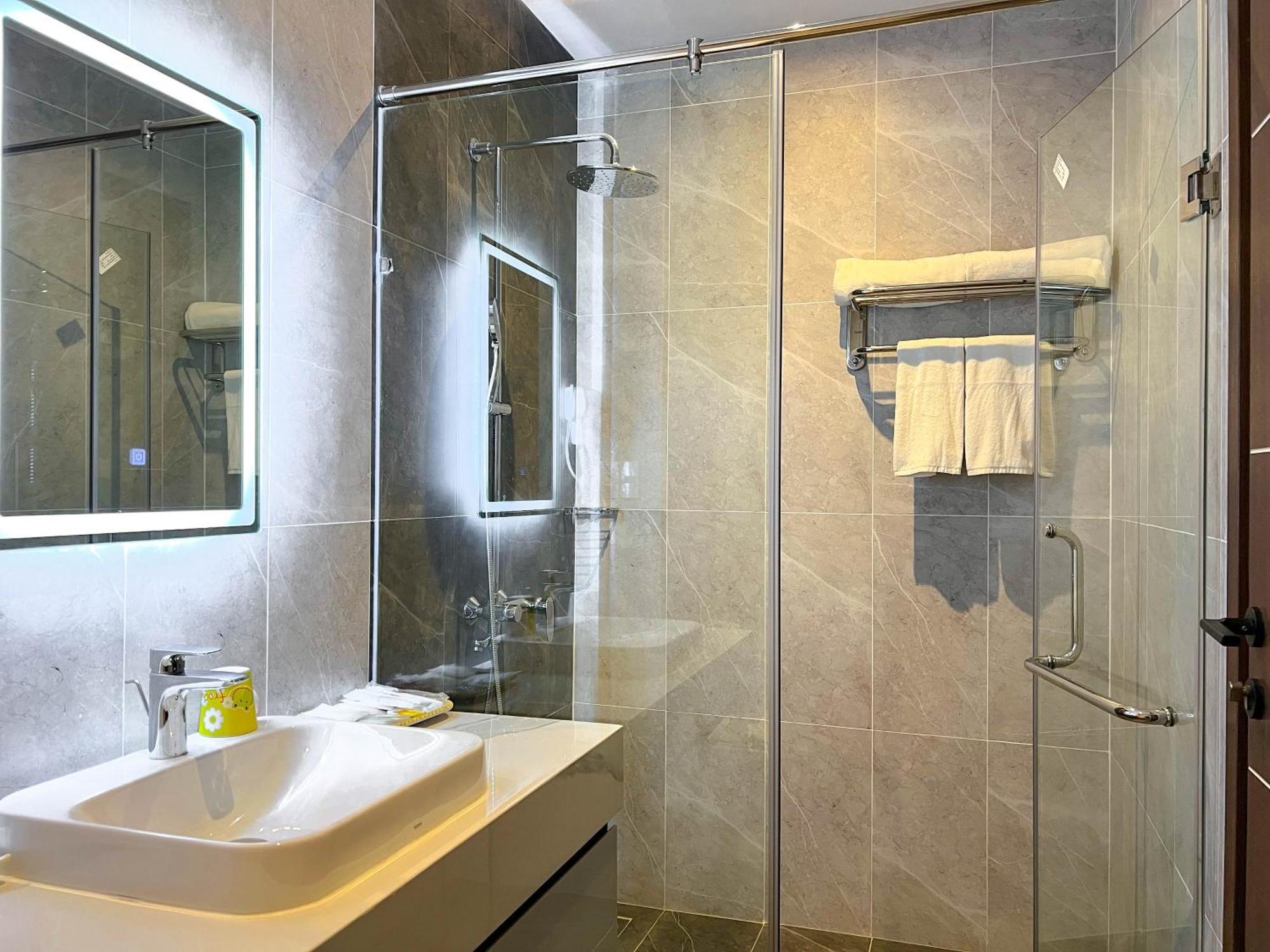 Linda - Sunset Town - Aparthotel 4*