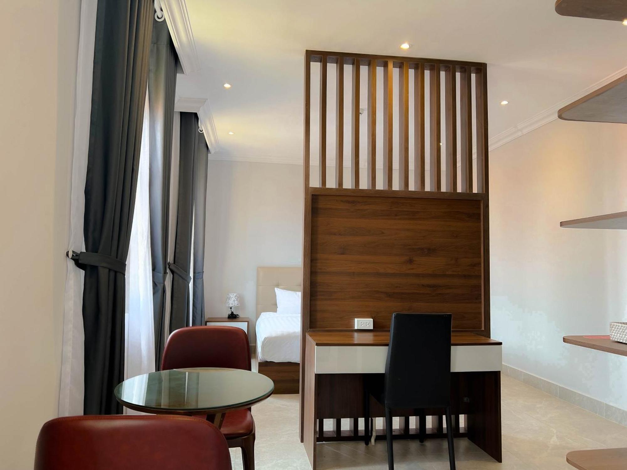 Linda - Sunset Town - 4* Phu Quoc