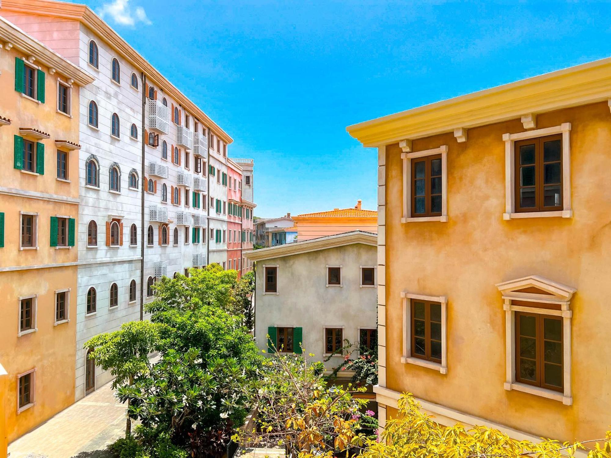 Linda - Sunset Town - Aparthotel Phu Quoc