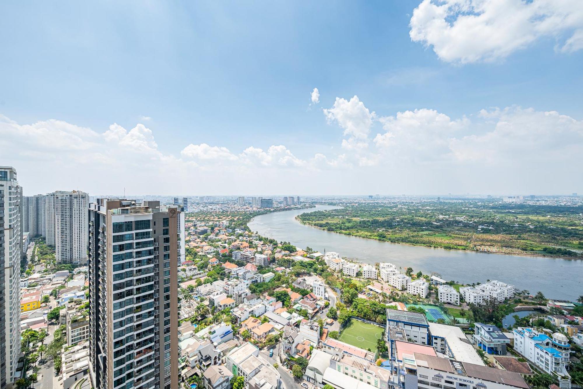 Căn hộ Lumiere Riverside Condotel In Hcmc