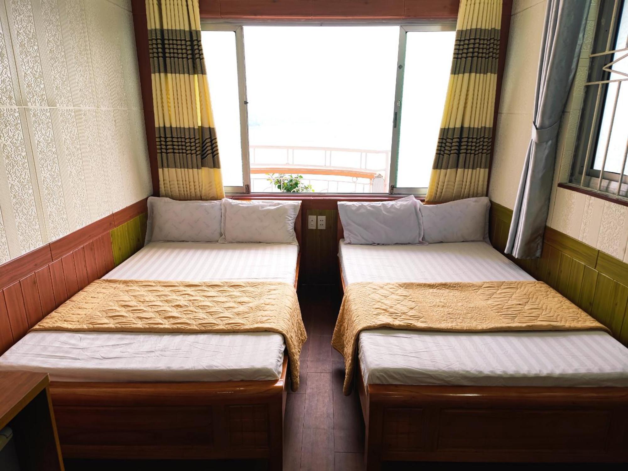 Star Hotel 2*