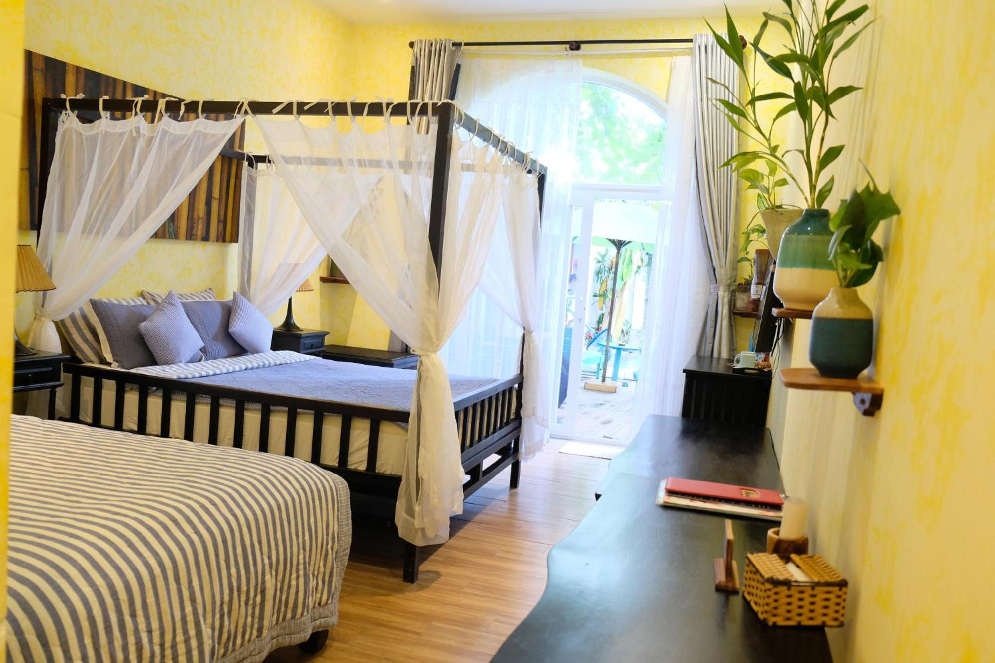 La Marina Boutique &