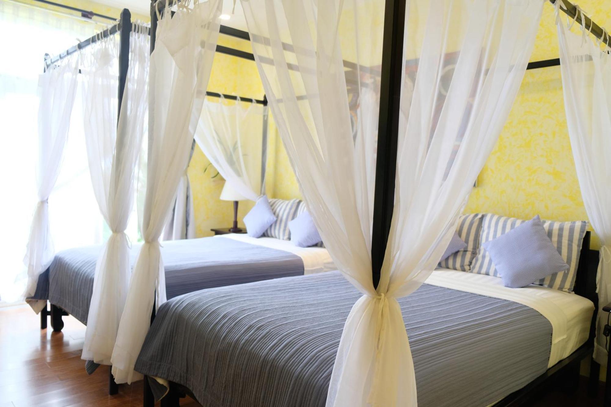 Hotel La Marina Boutique & 3*