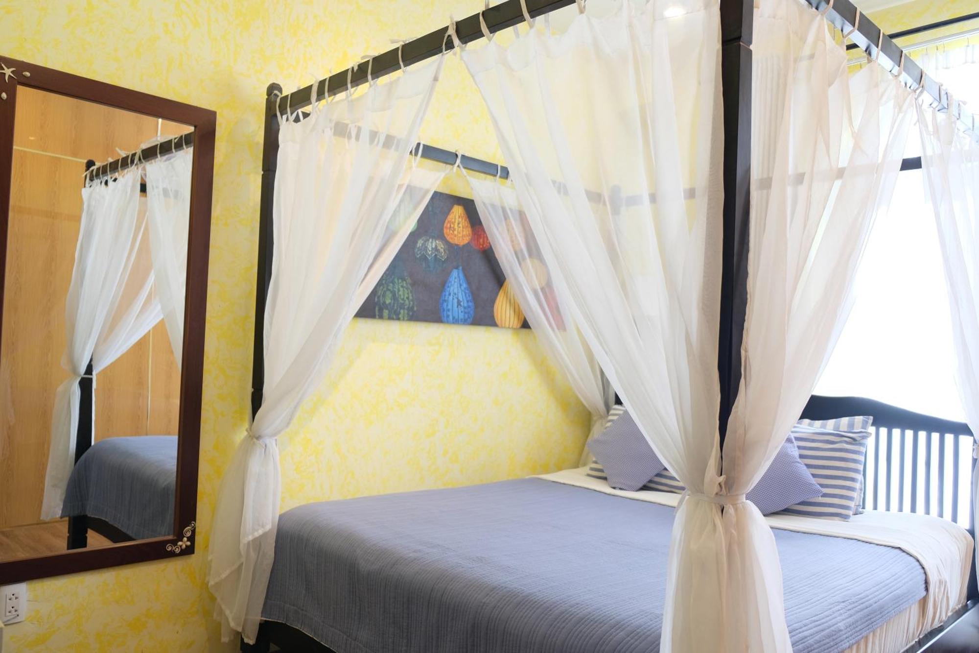 La Marina Boutique &
