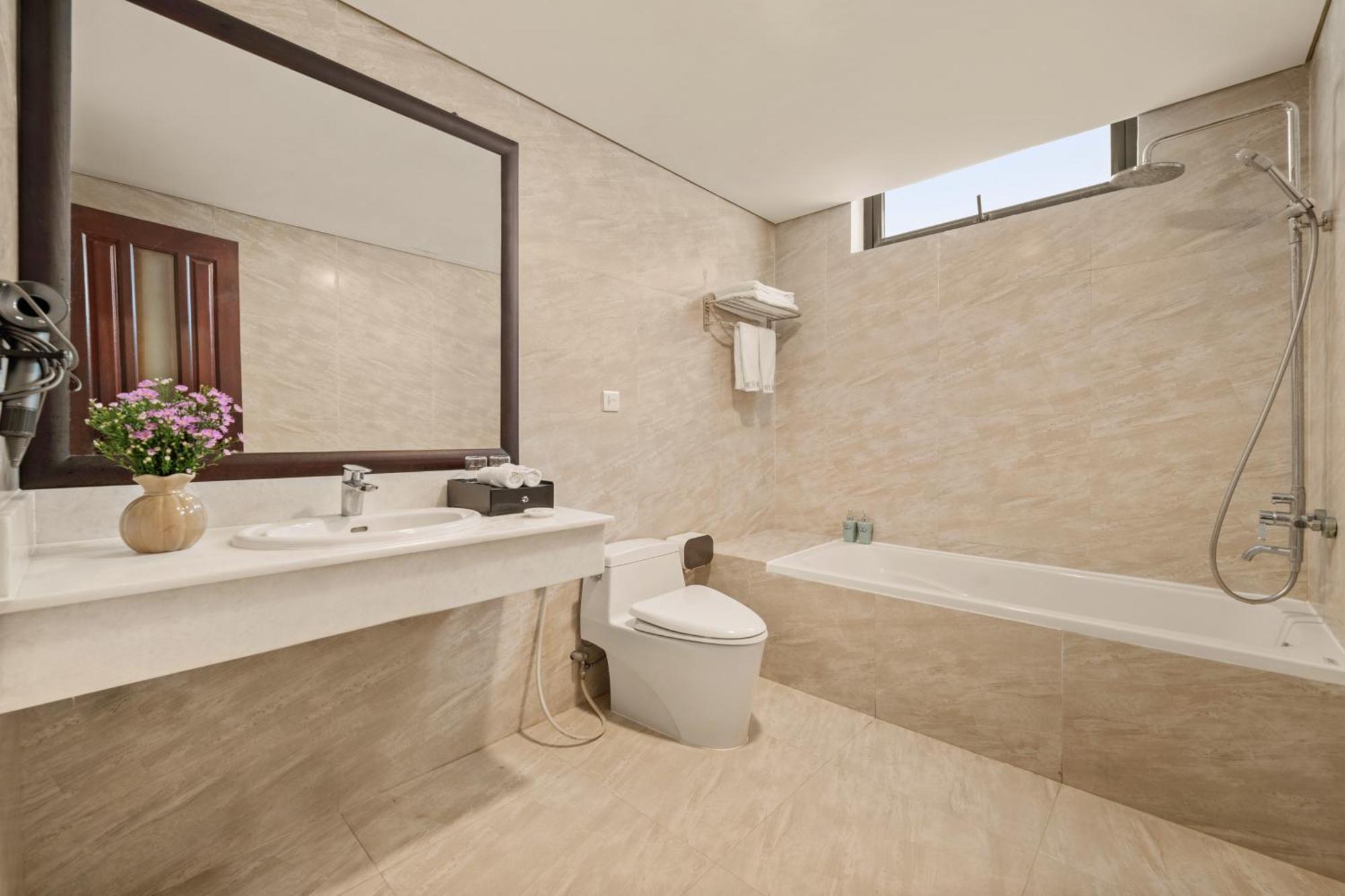 Hotel Golden Sea 3 4*