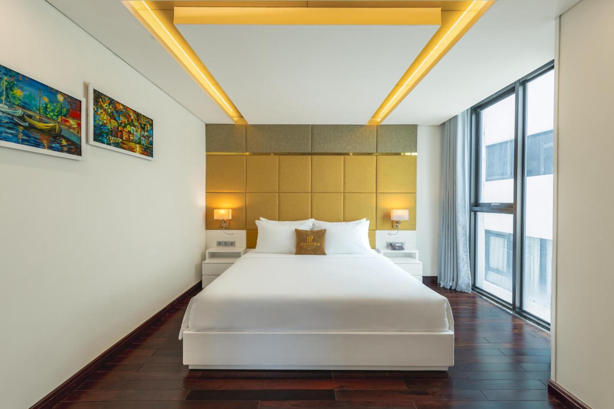Hotel Mandila 4*