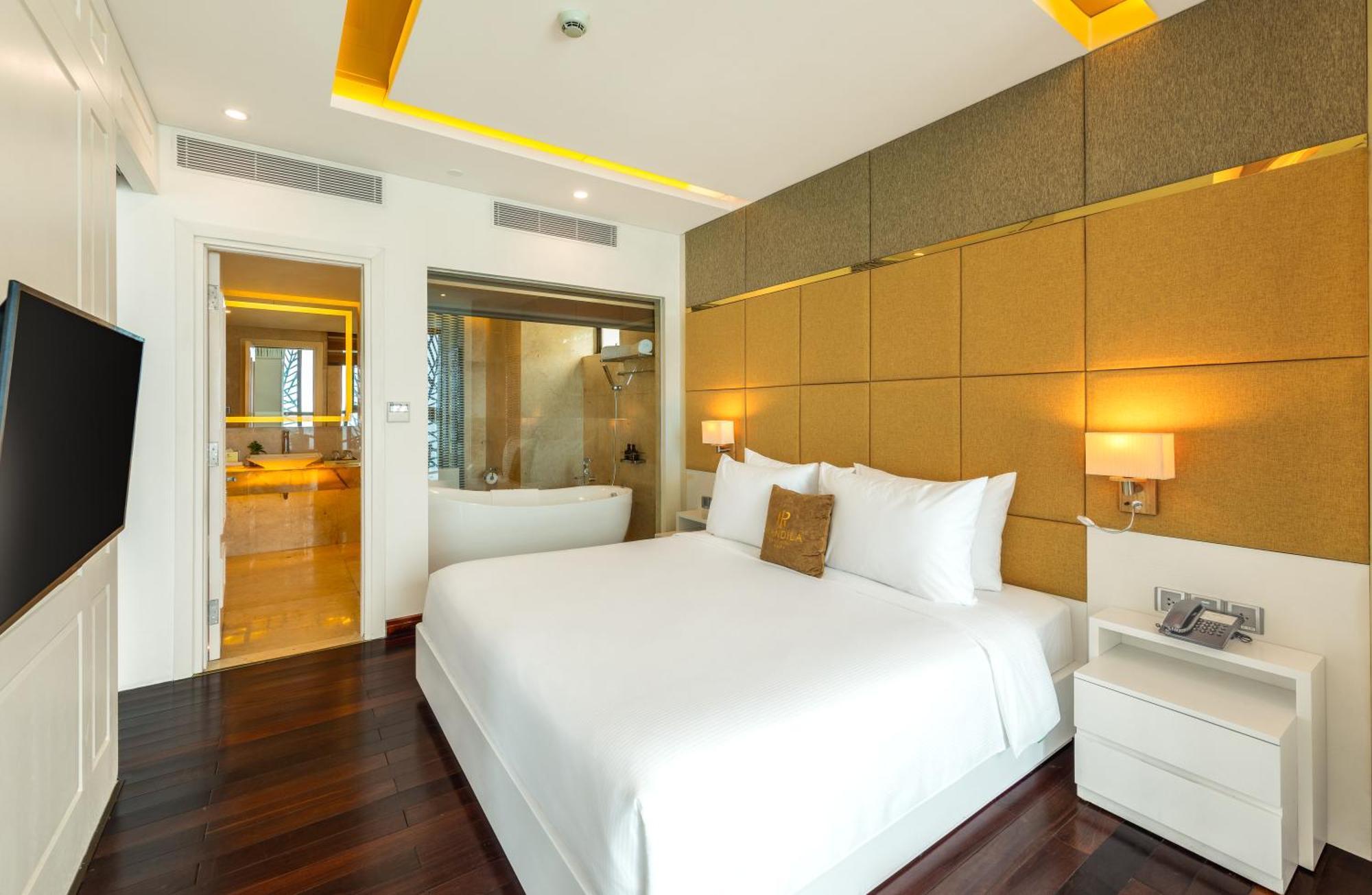 Hotel Mandila