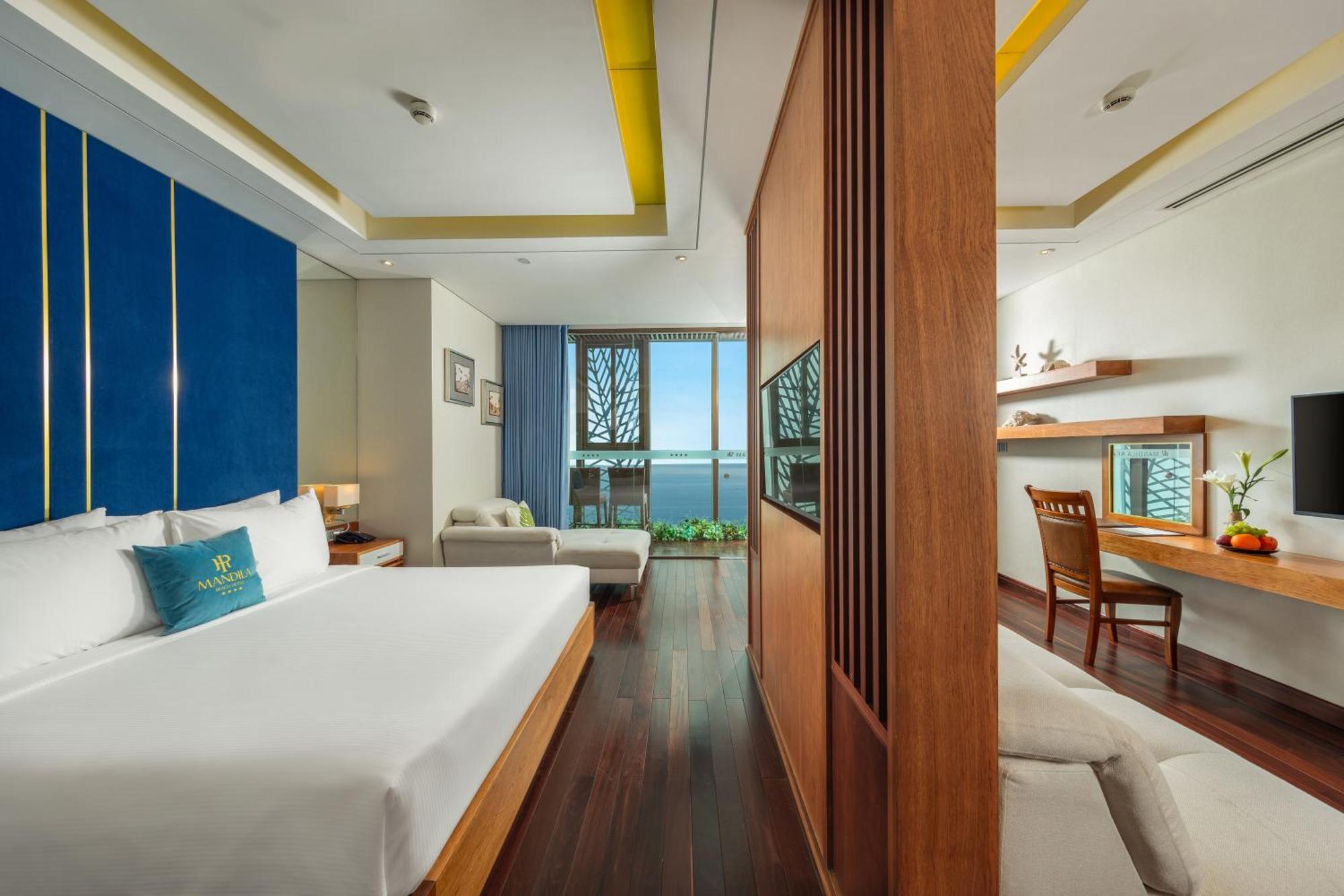 Hotel Mandila 4*