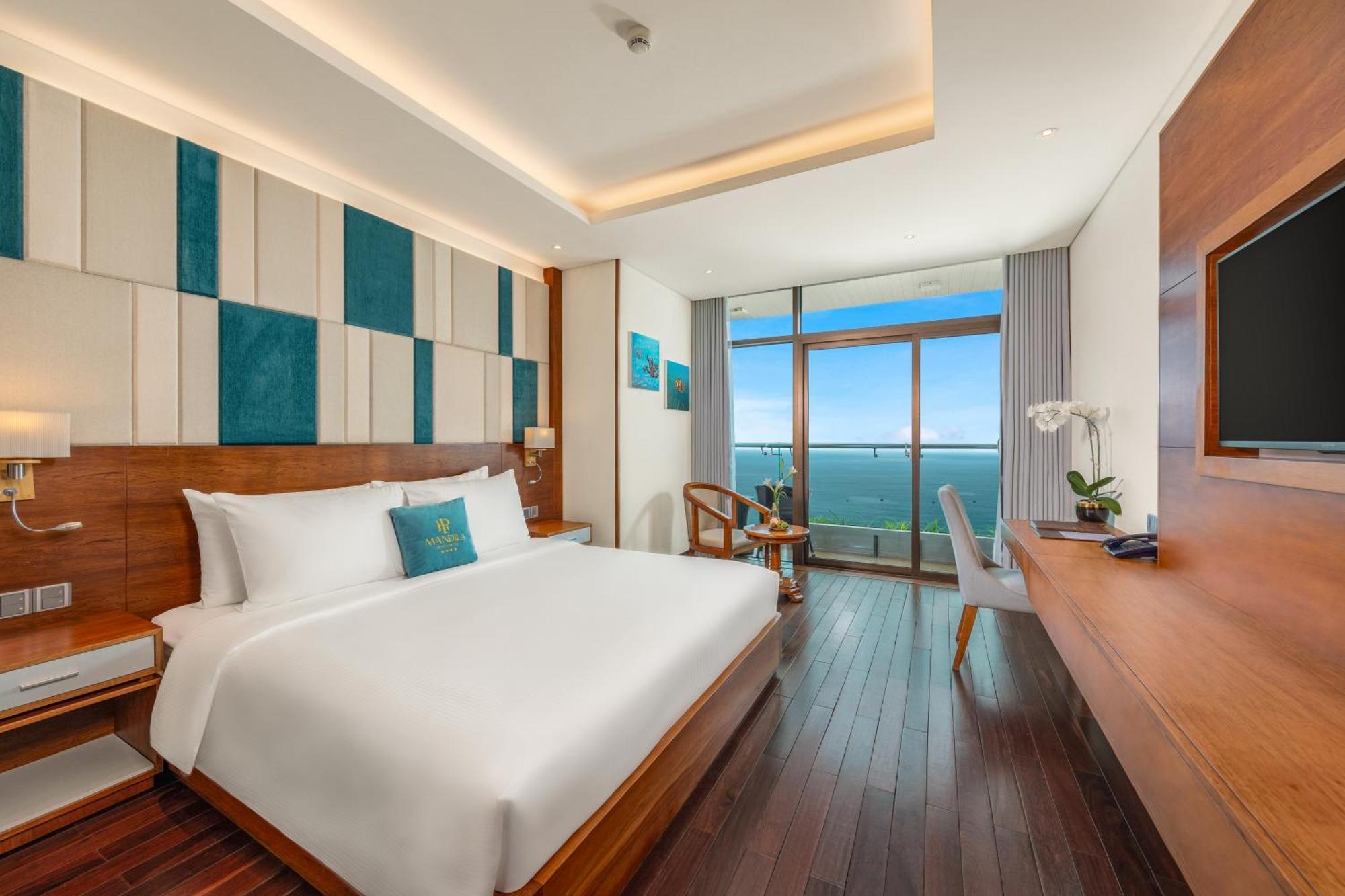 Hotel Mandila 4*