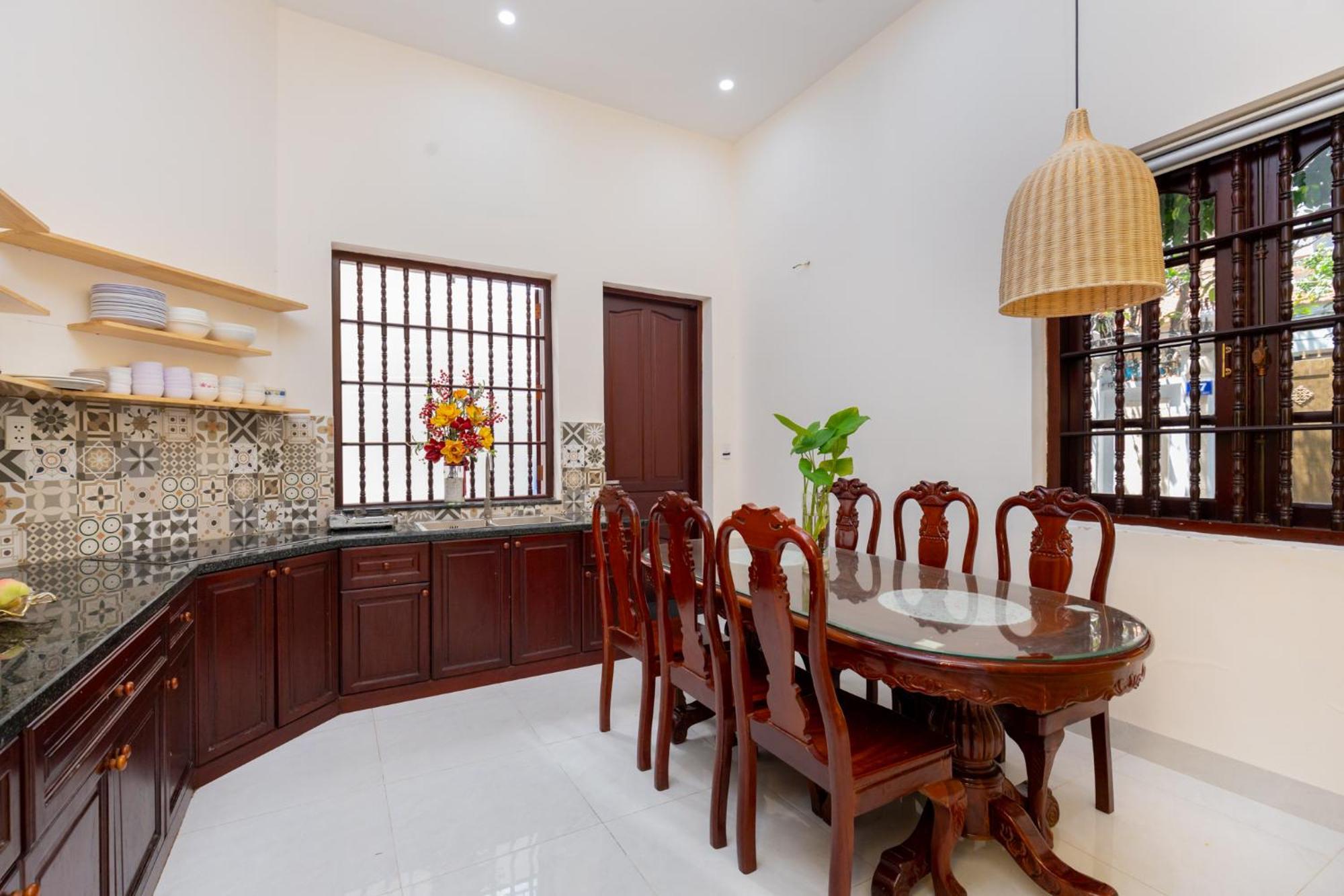 Villa Hoang My - 8 Phong Ngu Bai Sau - Free Bida Karoke