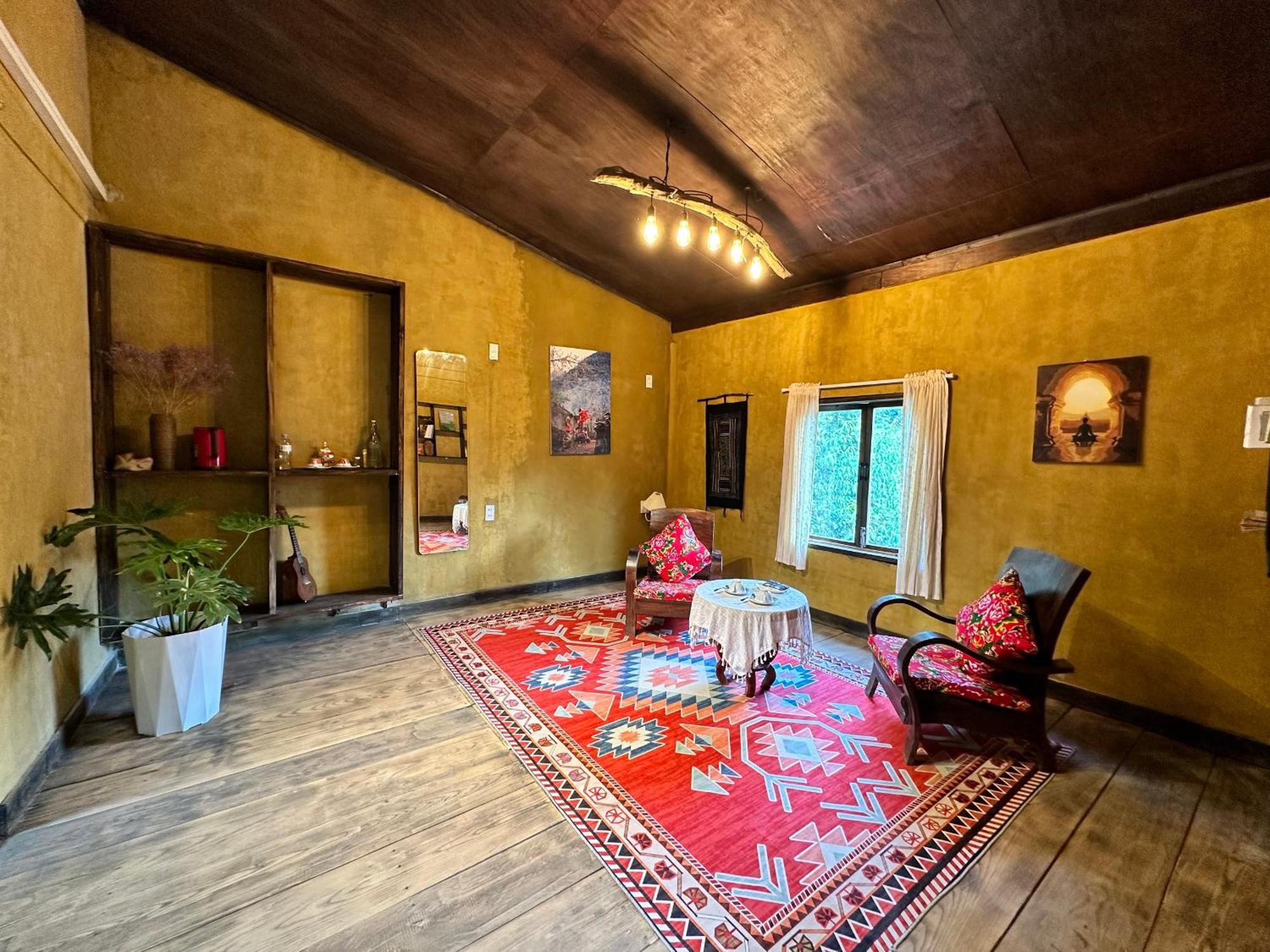 Maison De Hill Dong Van (Ha Giang)