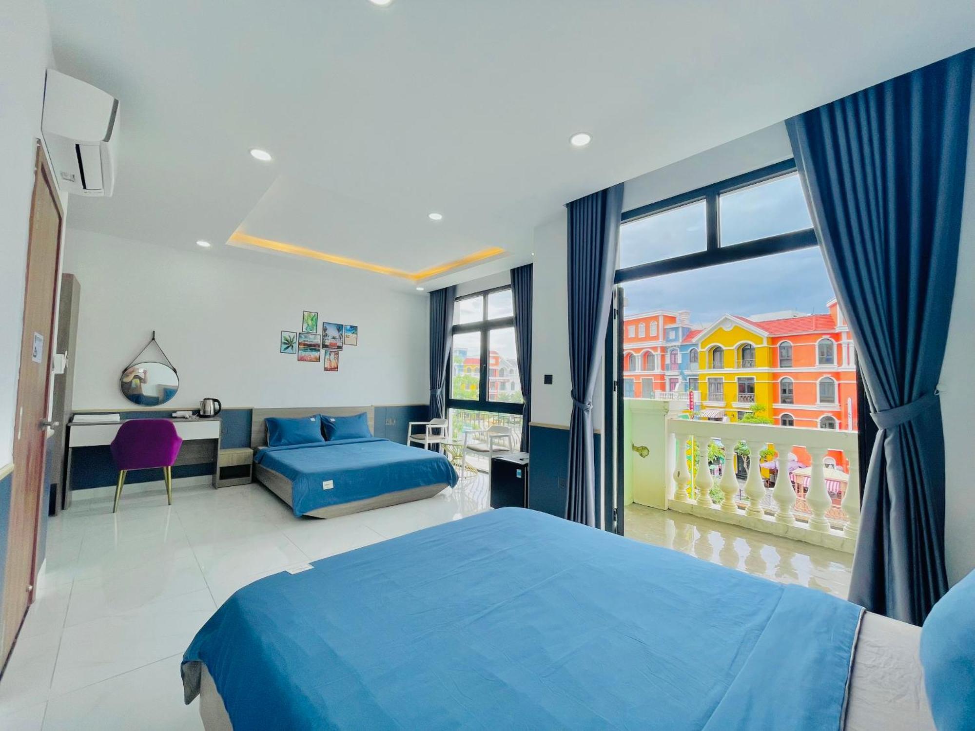 Mila Grand World Bed & Breakfast
