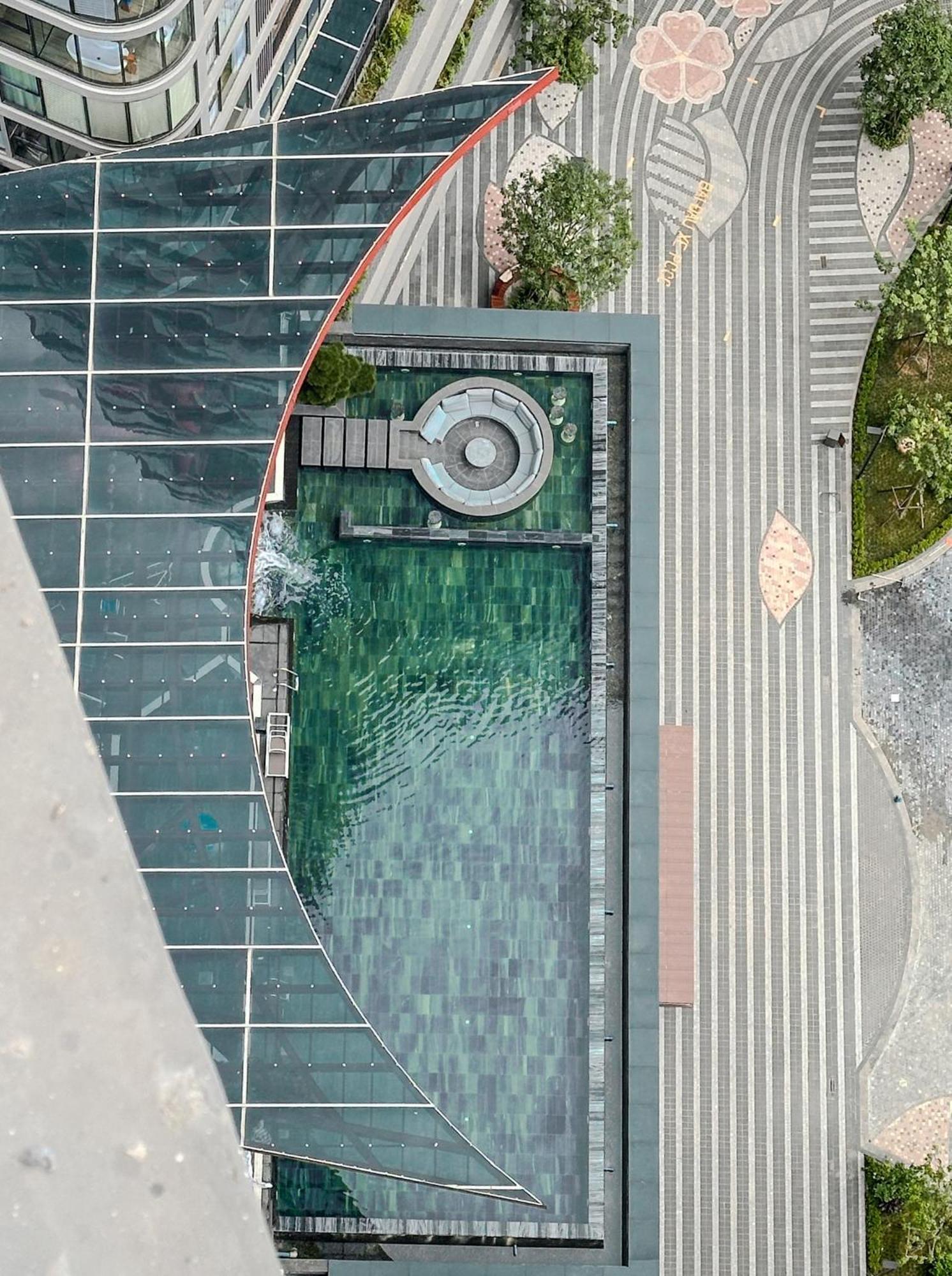 Apartment 3br Ecopark Onsen! Balcony View Free Pool Hung Yen