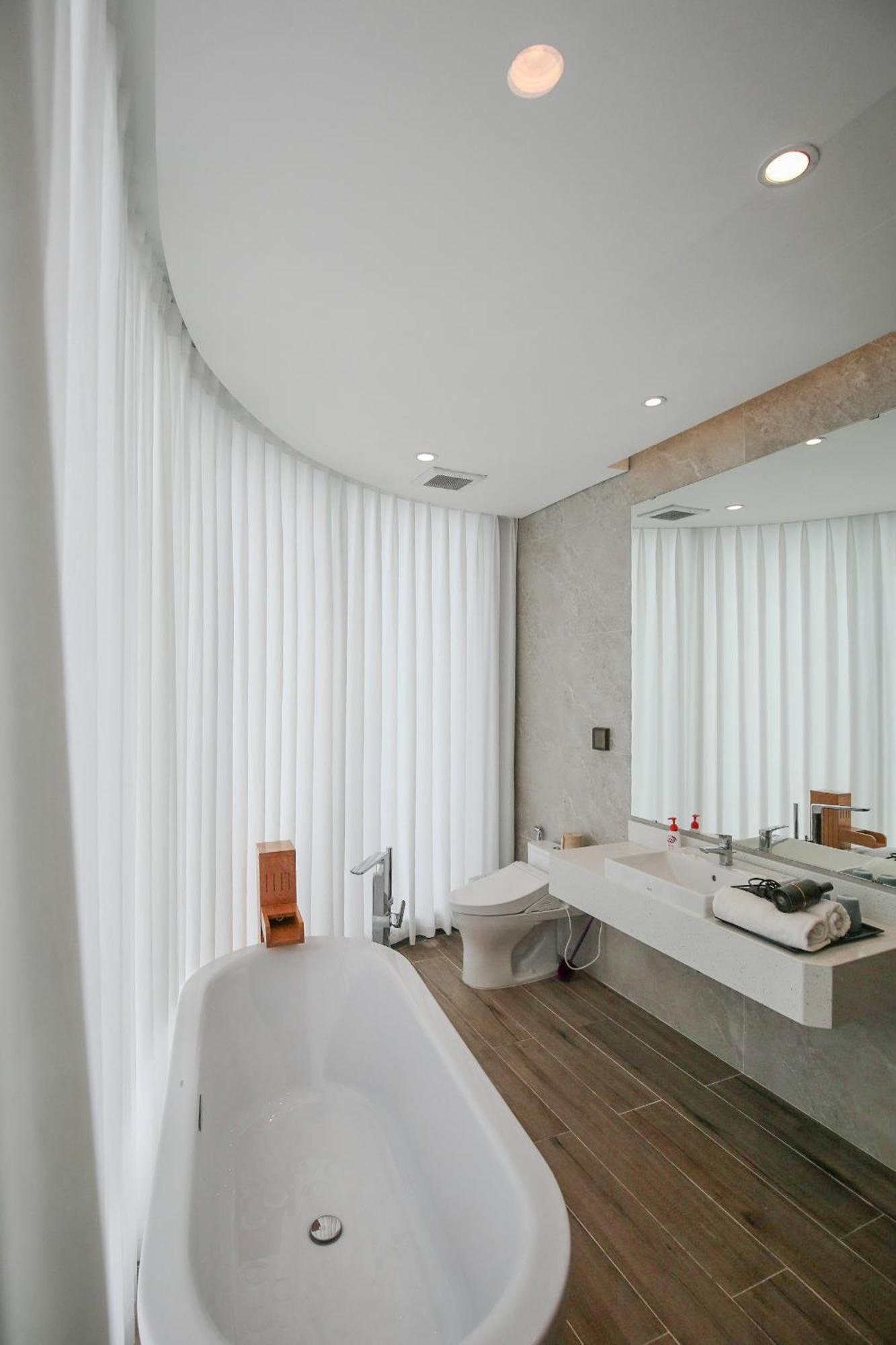 Apartment 3br Ecopark Onsen! Balcony View Free Pool Hung Yen