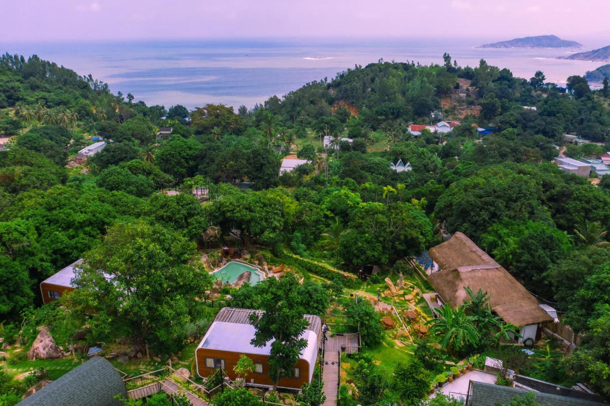 Long Hill Bai Xep & Resort Quy Nhon