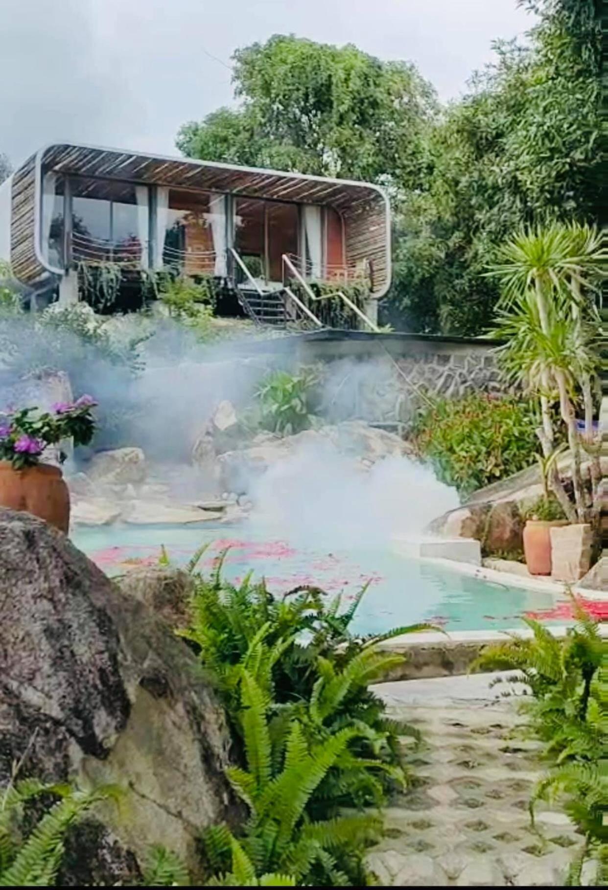Long Hill Bai Xep & 3* Quy Nhon