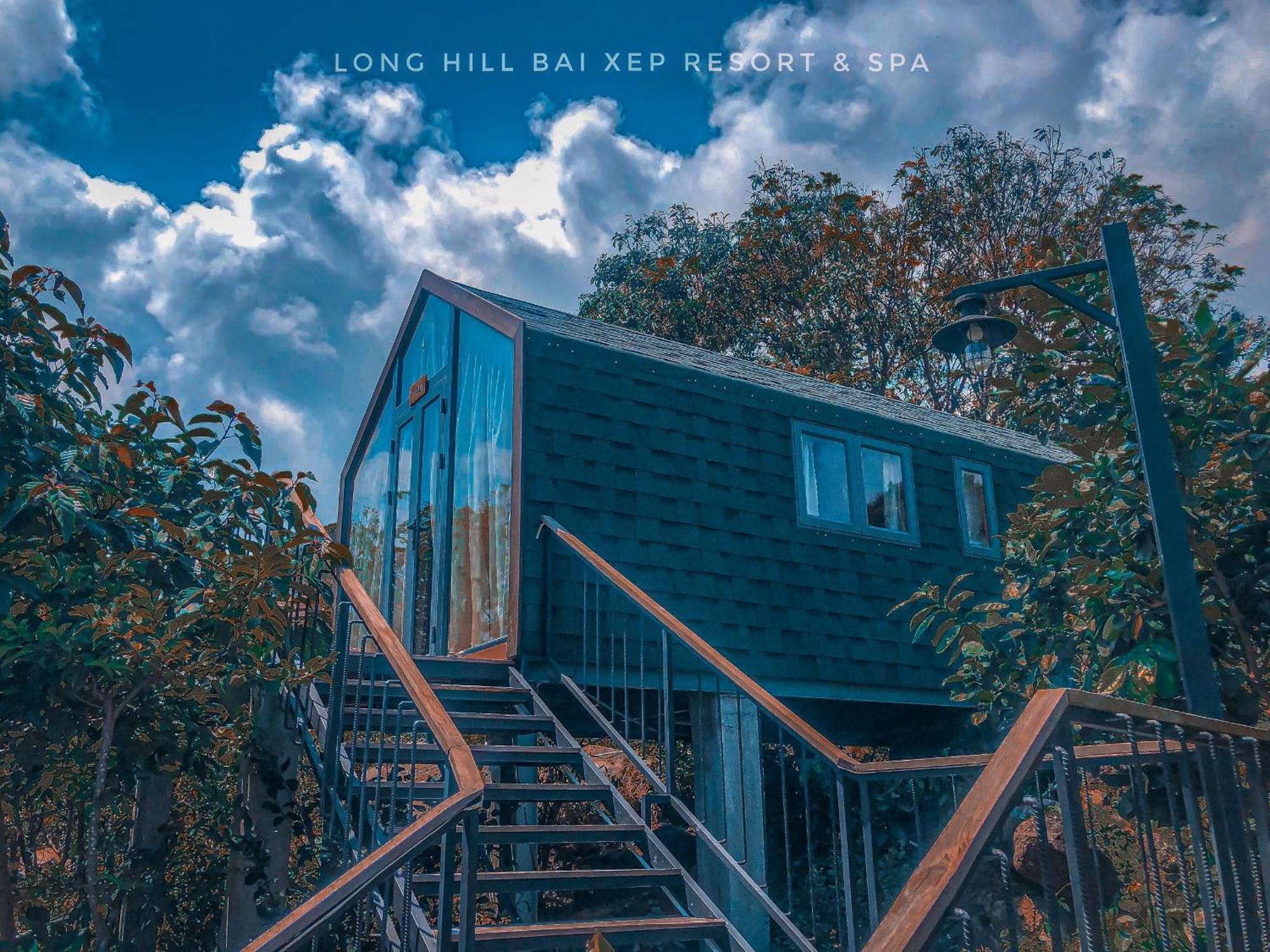 Long Hill Bai Xep & Quy Nhon