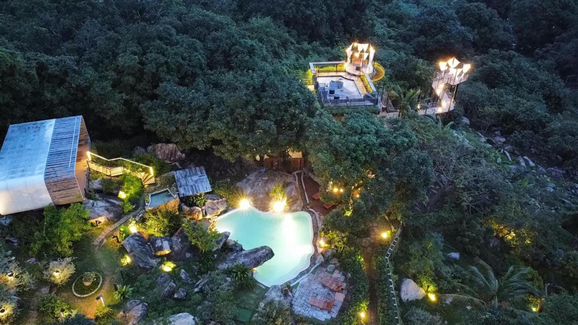Resort Long Hill Bai Xep &