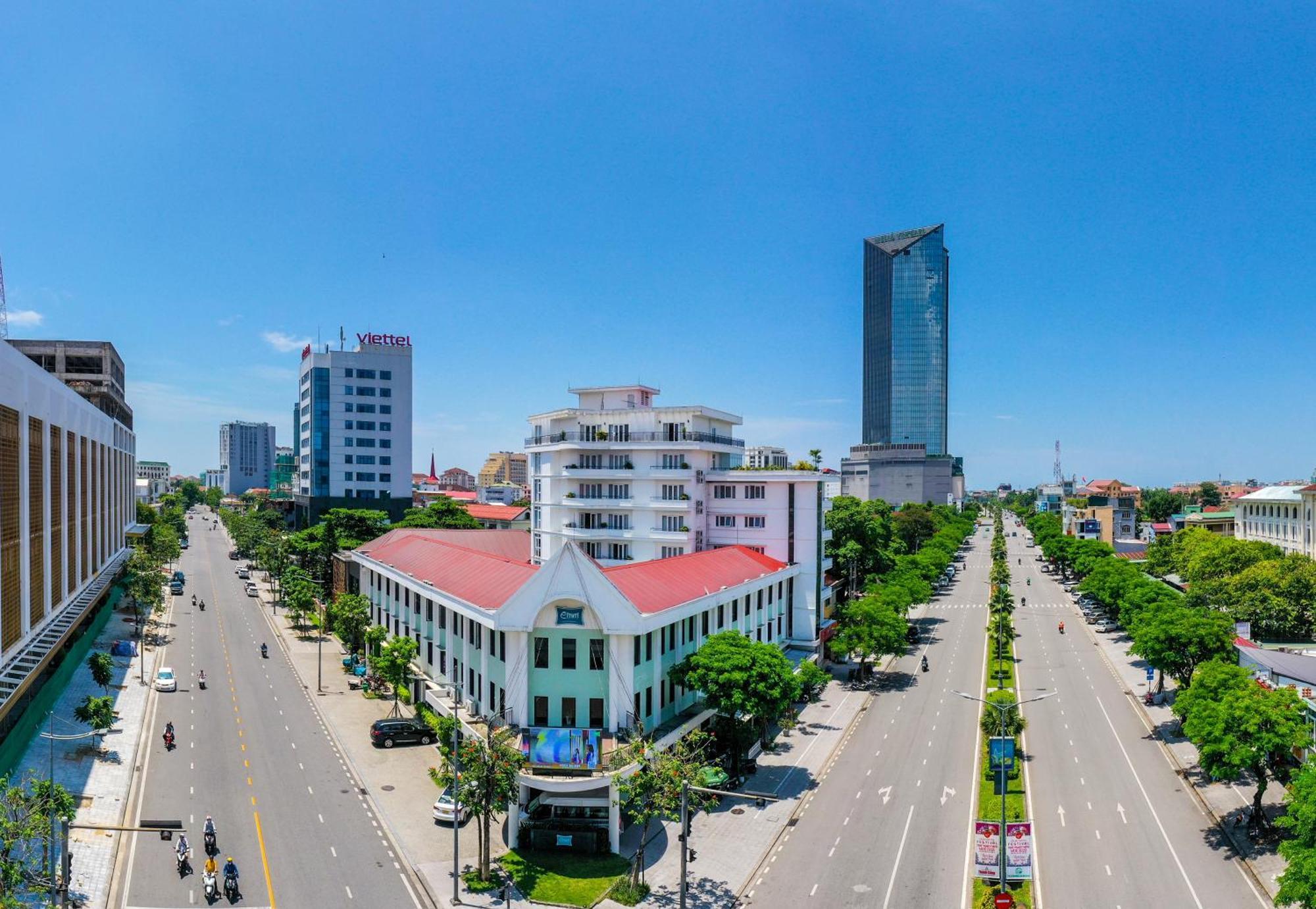 Emm Huế
