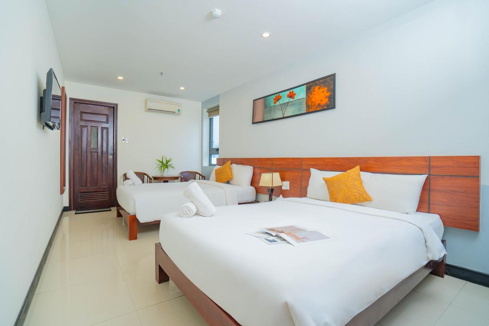 Quoc Cuong Center By Haviland