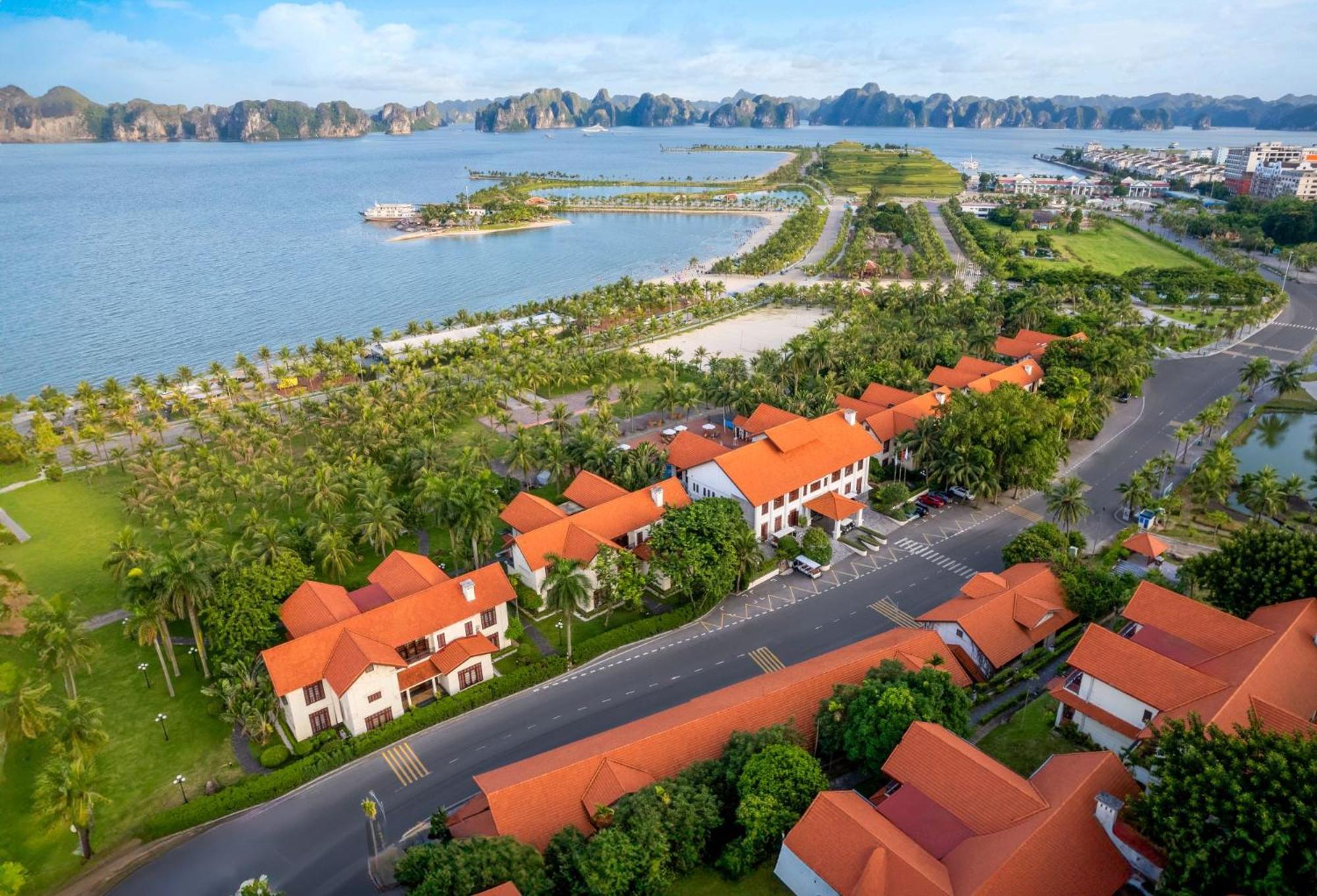 Resort Tuan Chau Ha Long