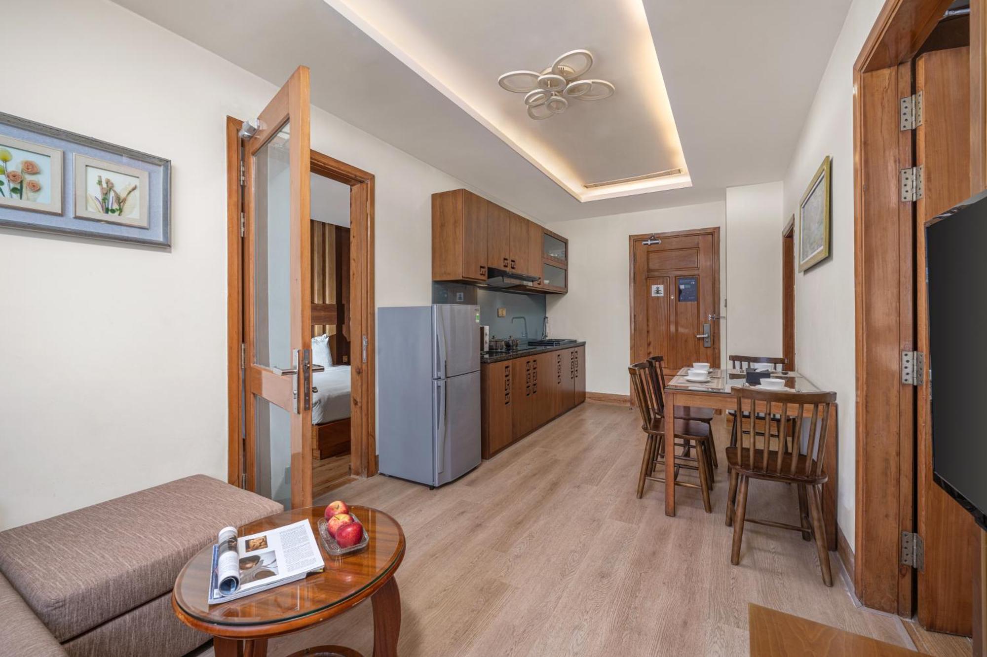 Nhu Minh Plaza Hotel 4*
