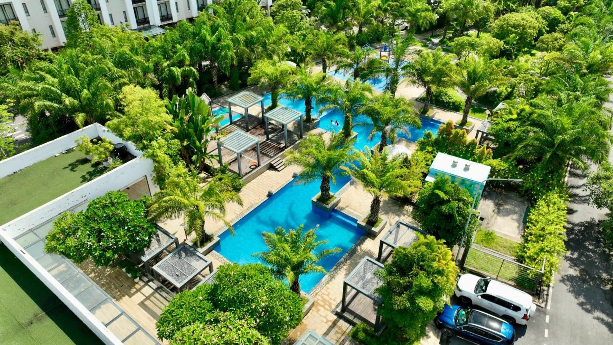 Royal Lotus 5 Bedroom * Ha Long