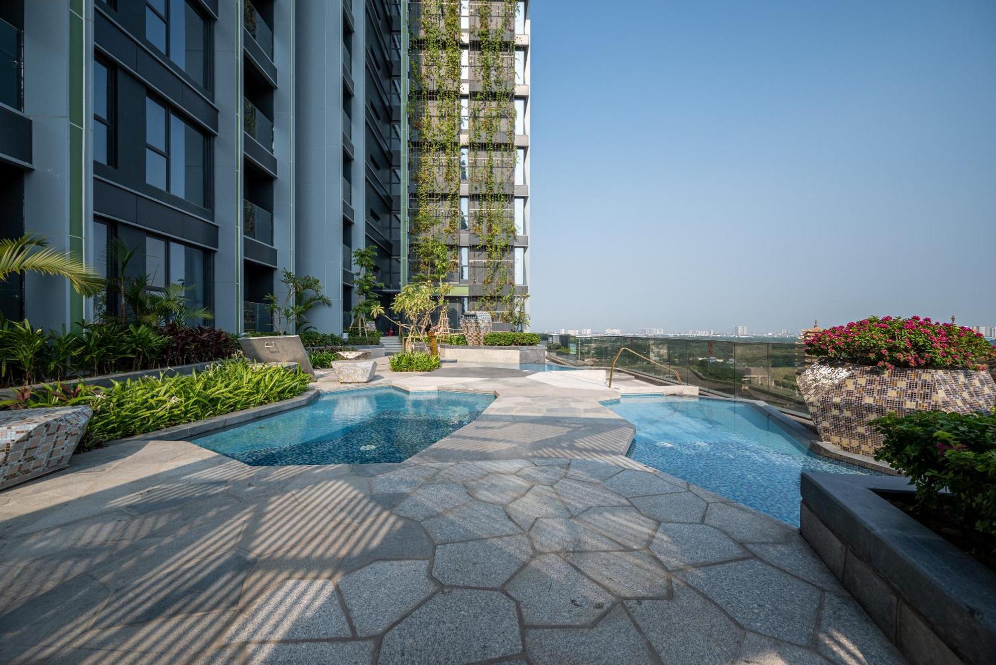 Lumiere Riverside By Aura Luxury * Ho Chi Minh City