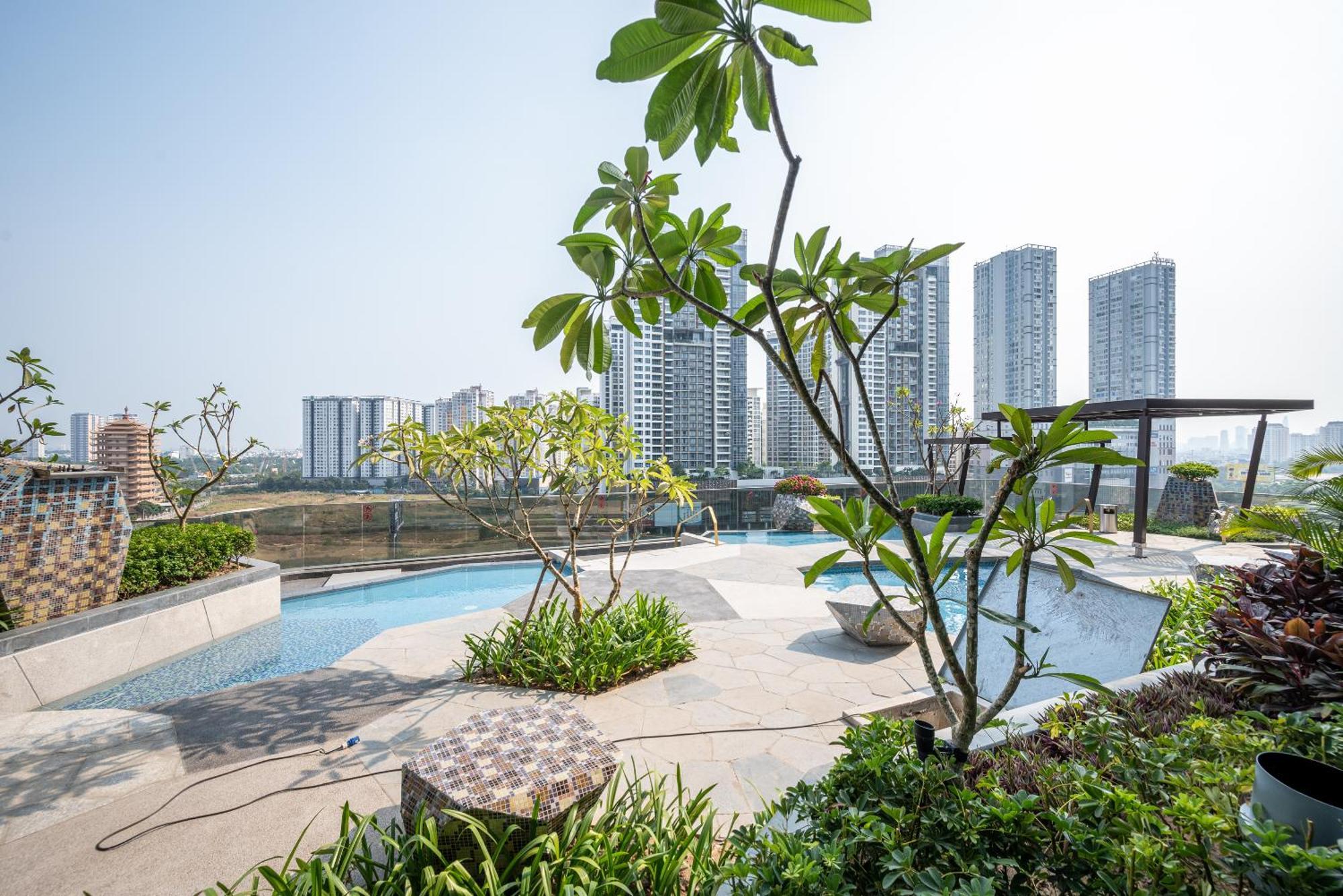 Lumiere Riverside By Aura Luxury Apartment