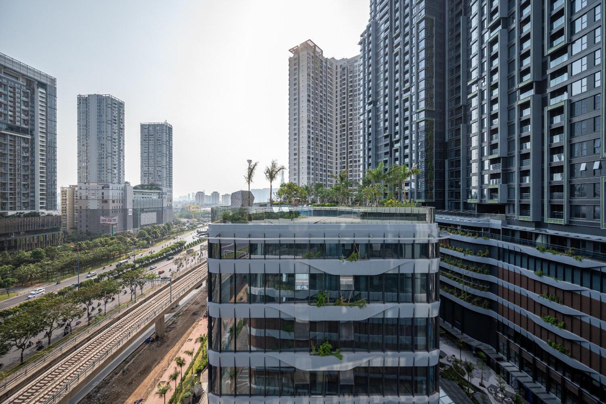 Lumiere Riverside By Aura Luxury Apartment