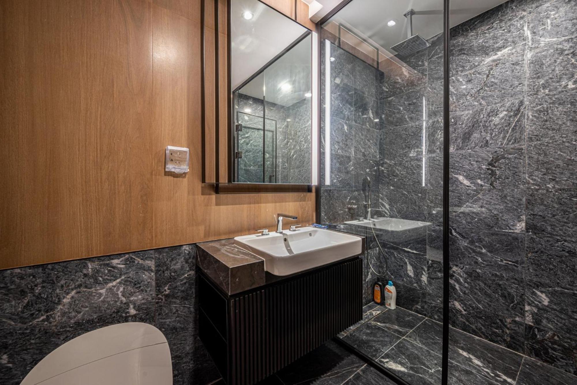 Lumiere Riverside - Luxury District 2 *