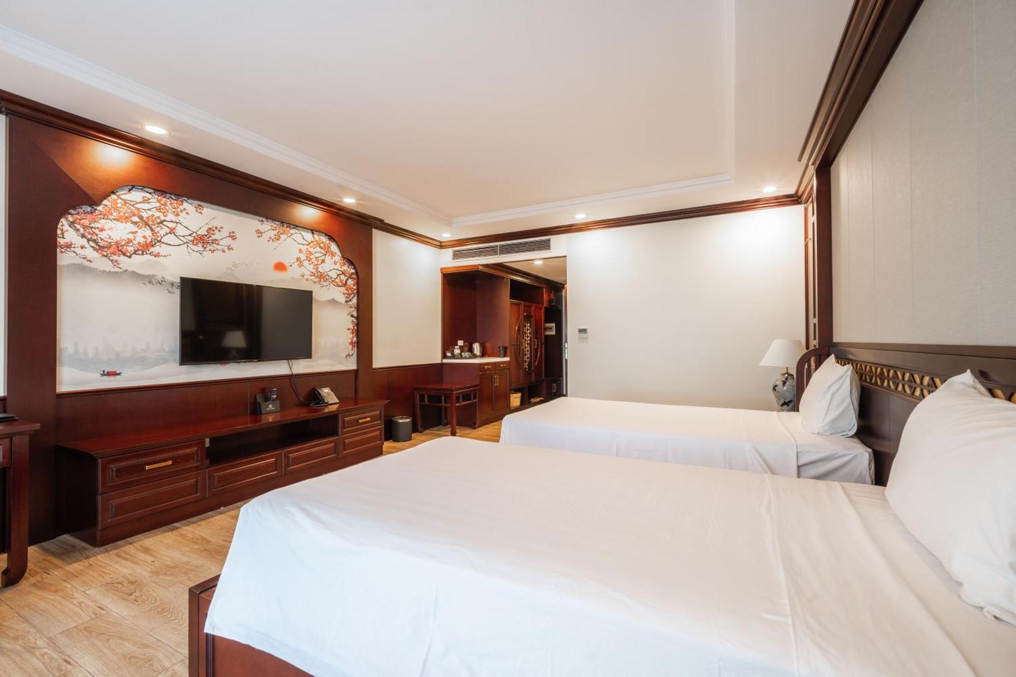 Tam Chuc Complex 3*