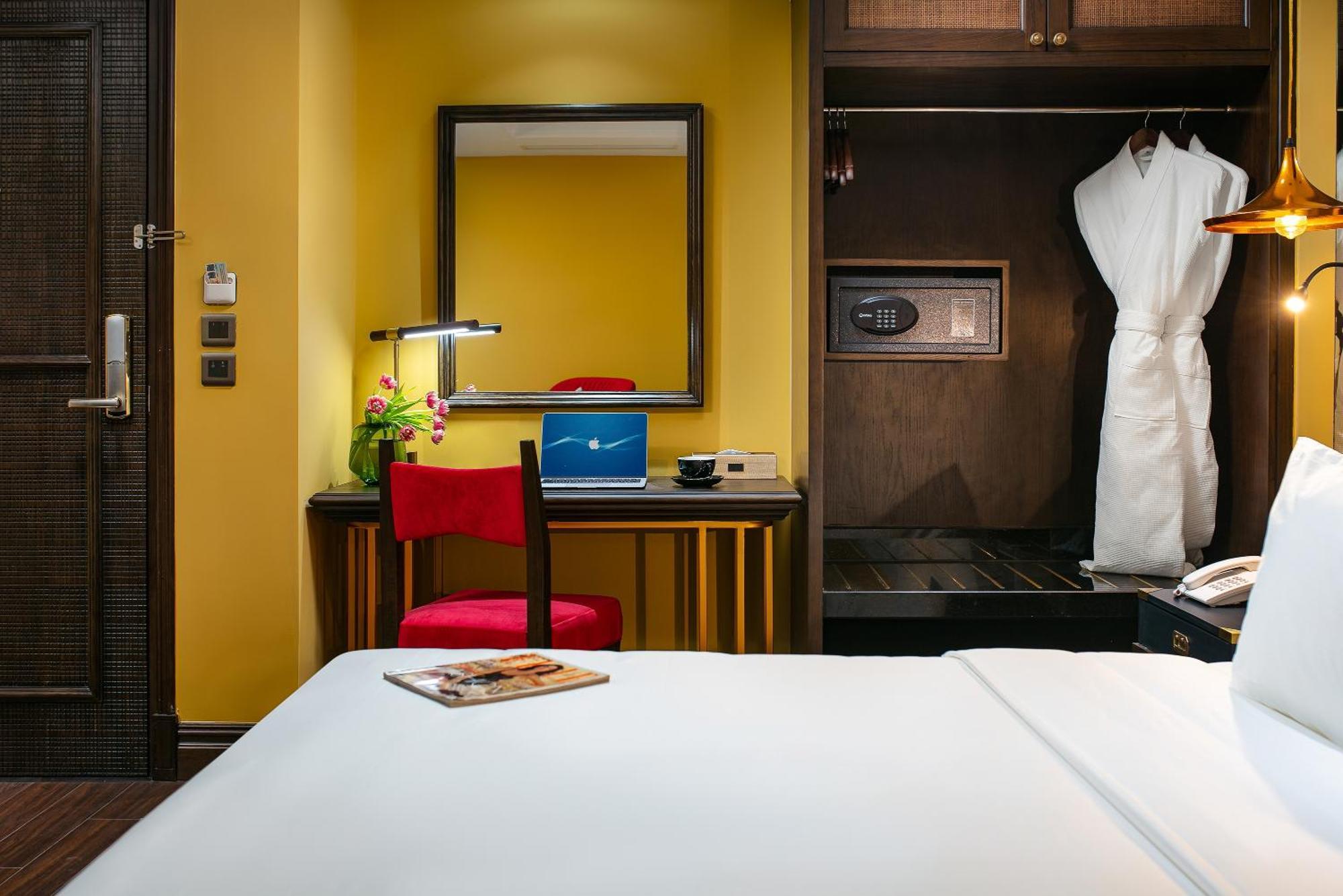 Lion Boutique & Hotel Hanoi