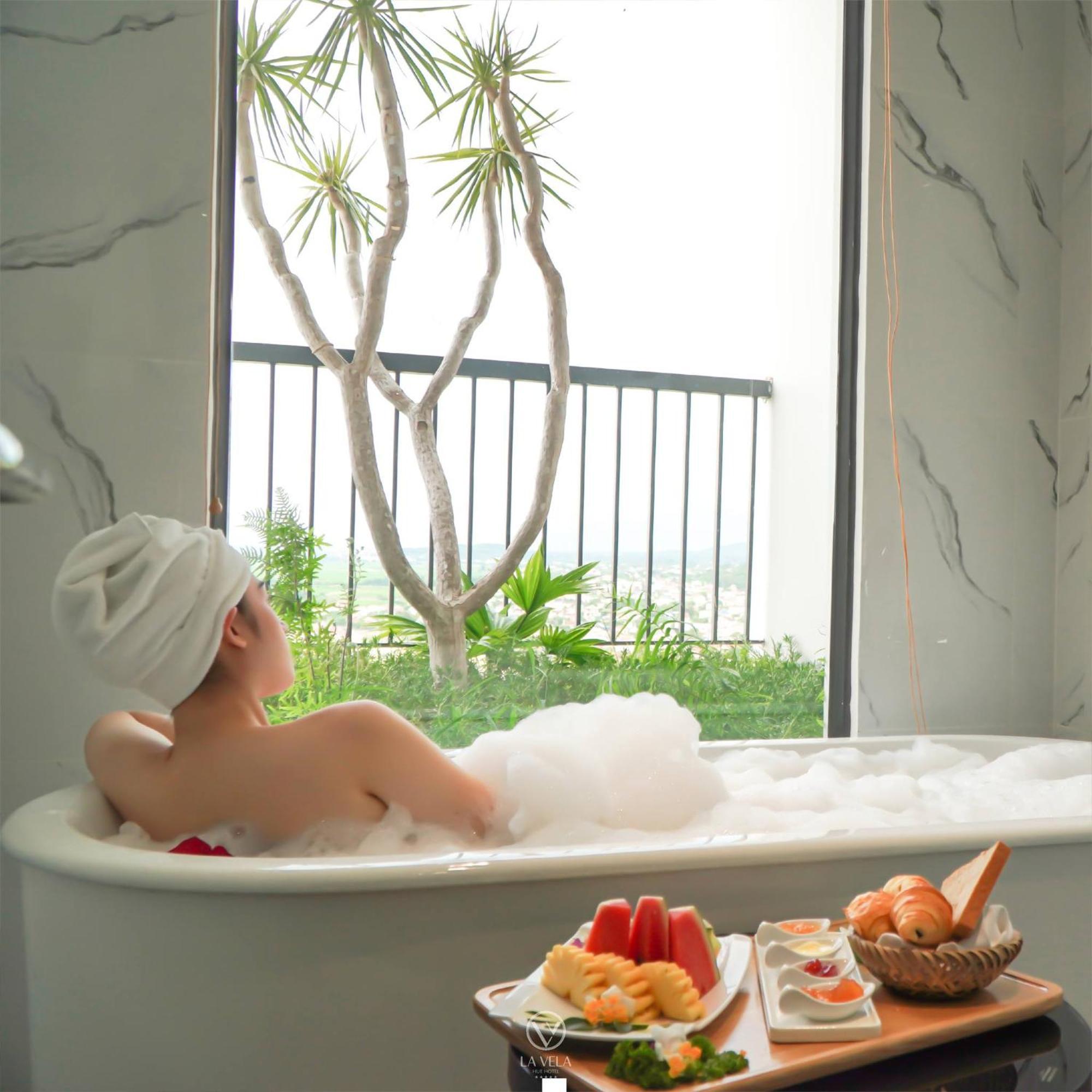 Hotel La Vela Hue
