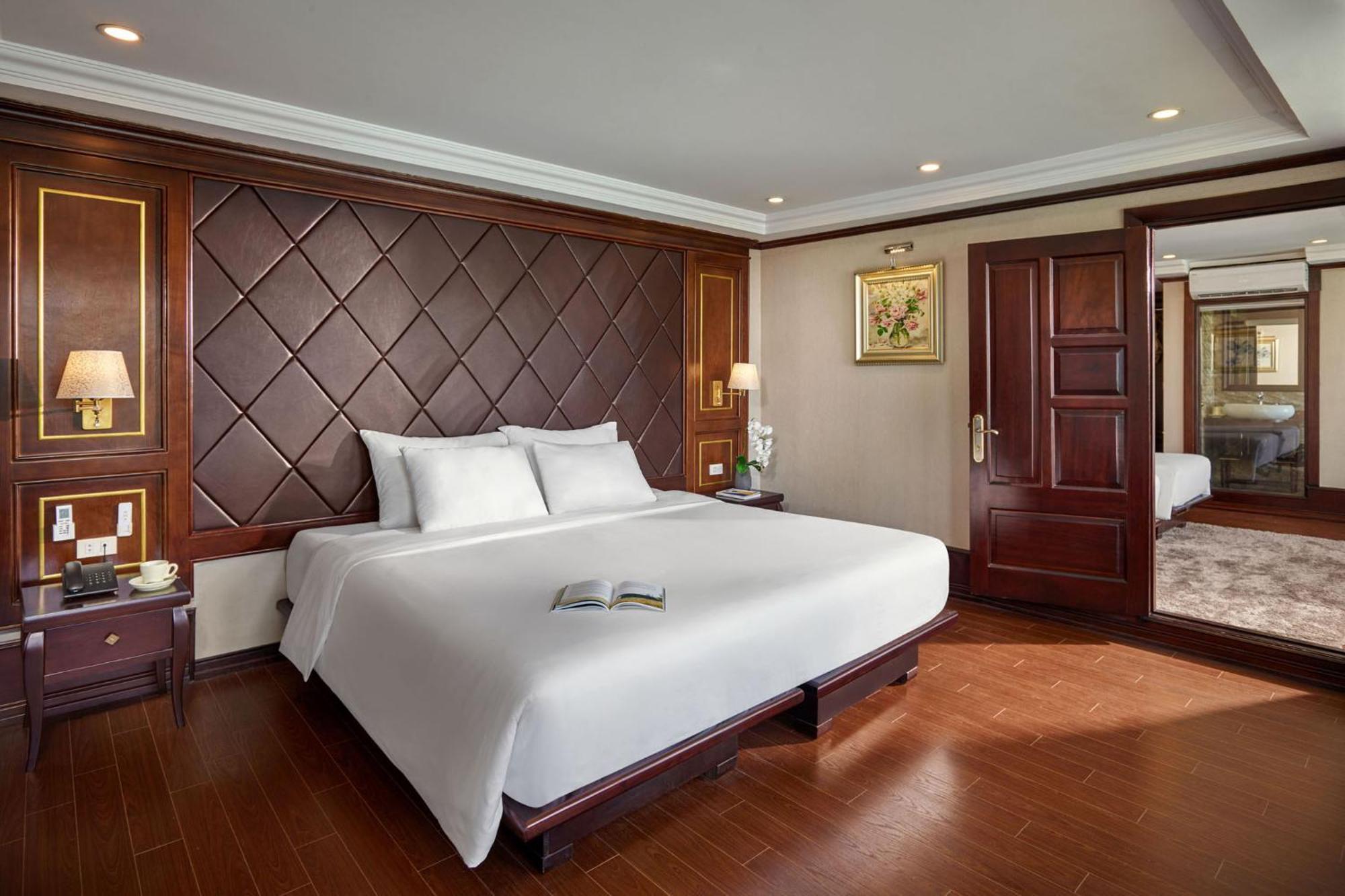 Le Journey Elegance Cruise 5*