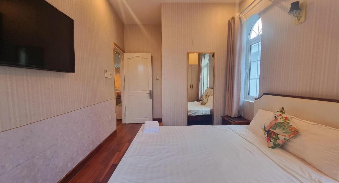 - Biet Thu Nghi Duong Villa *