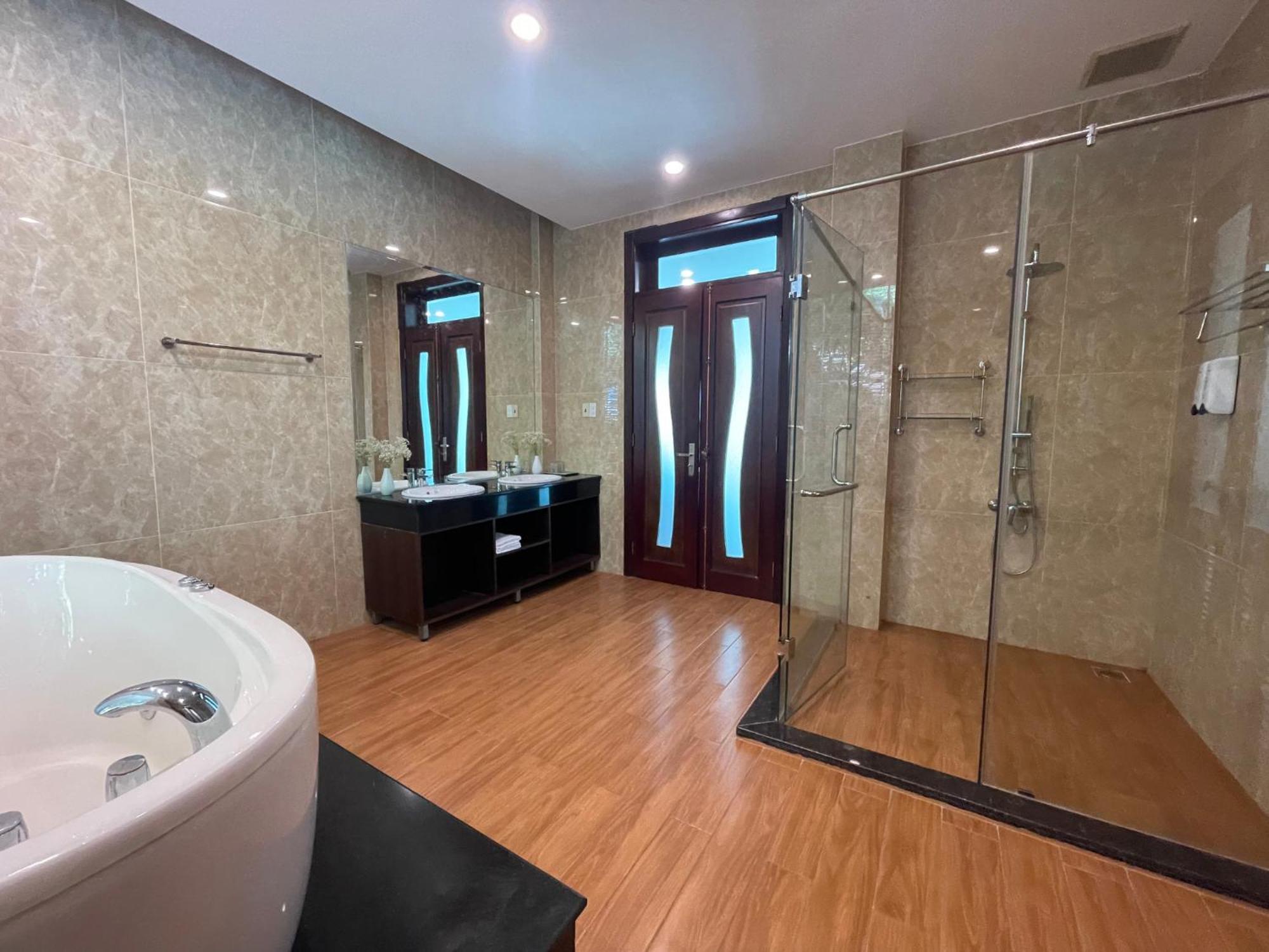 Cassabella & 3* Vung Tau