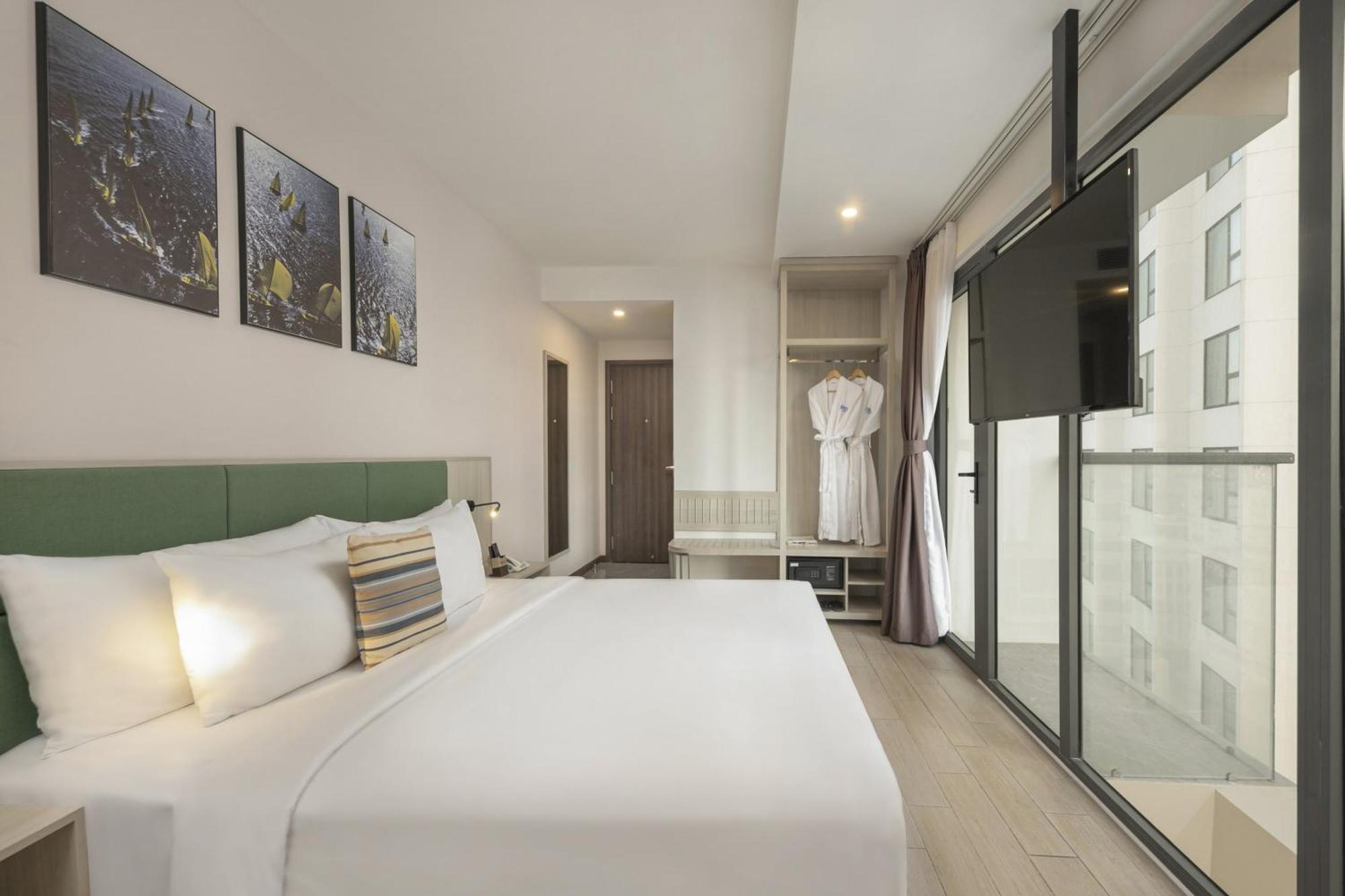 Atlantic Hotel 4*