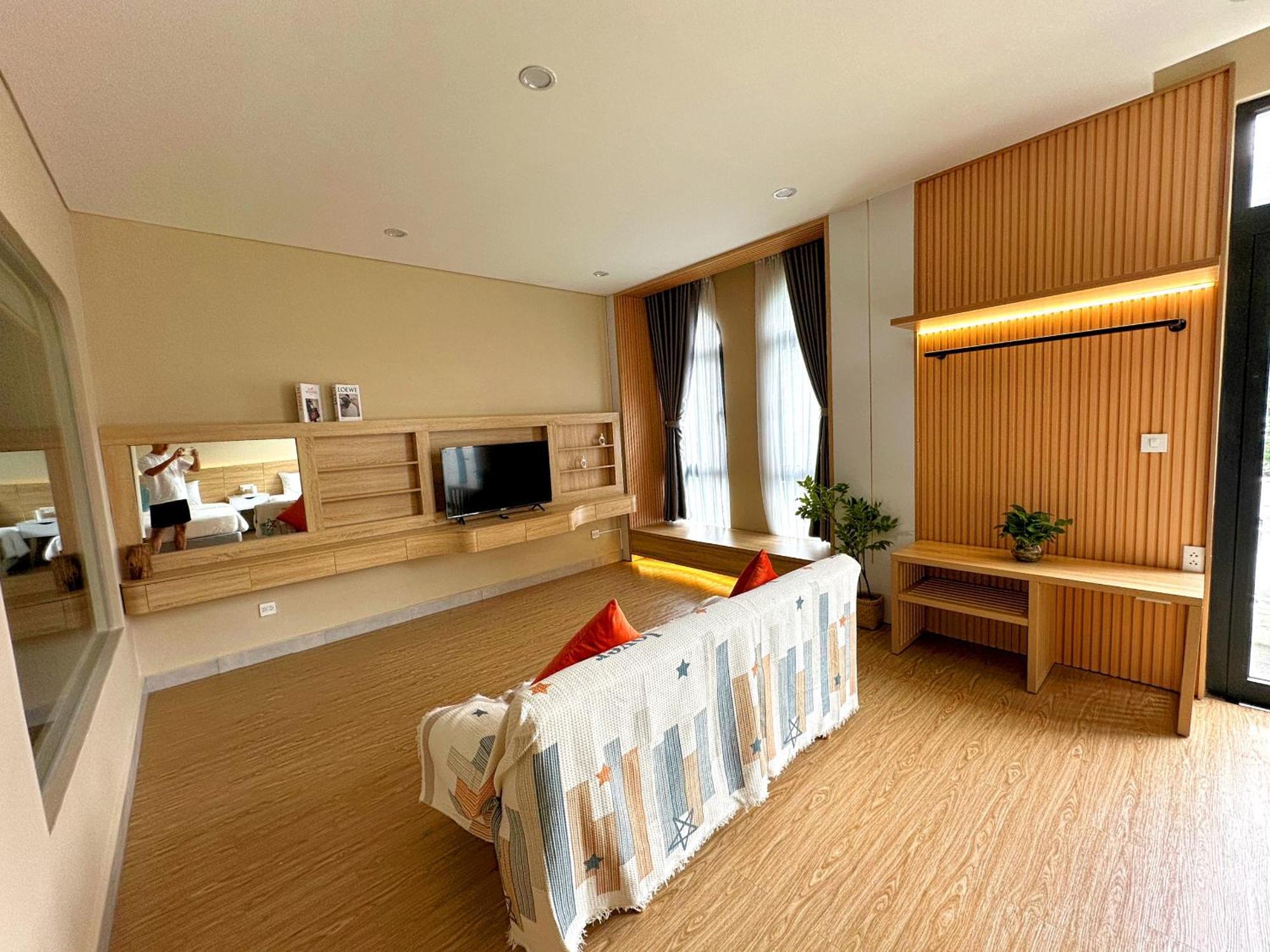 Hotel The Sol House 3*