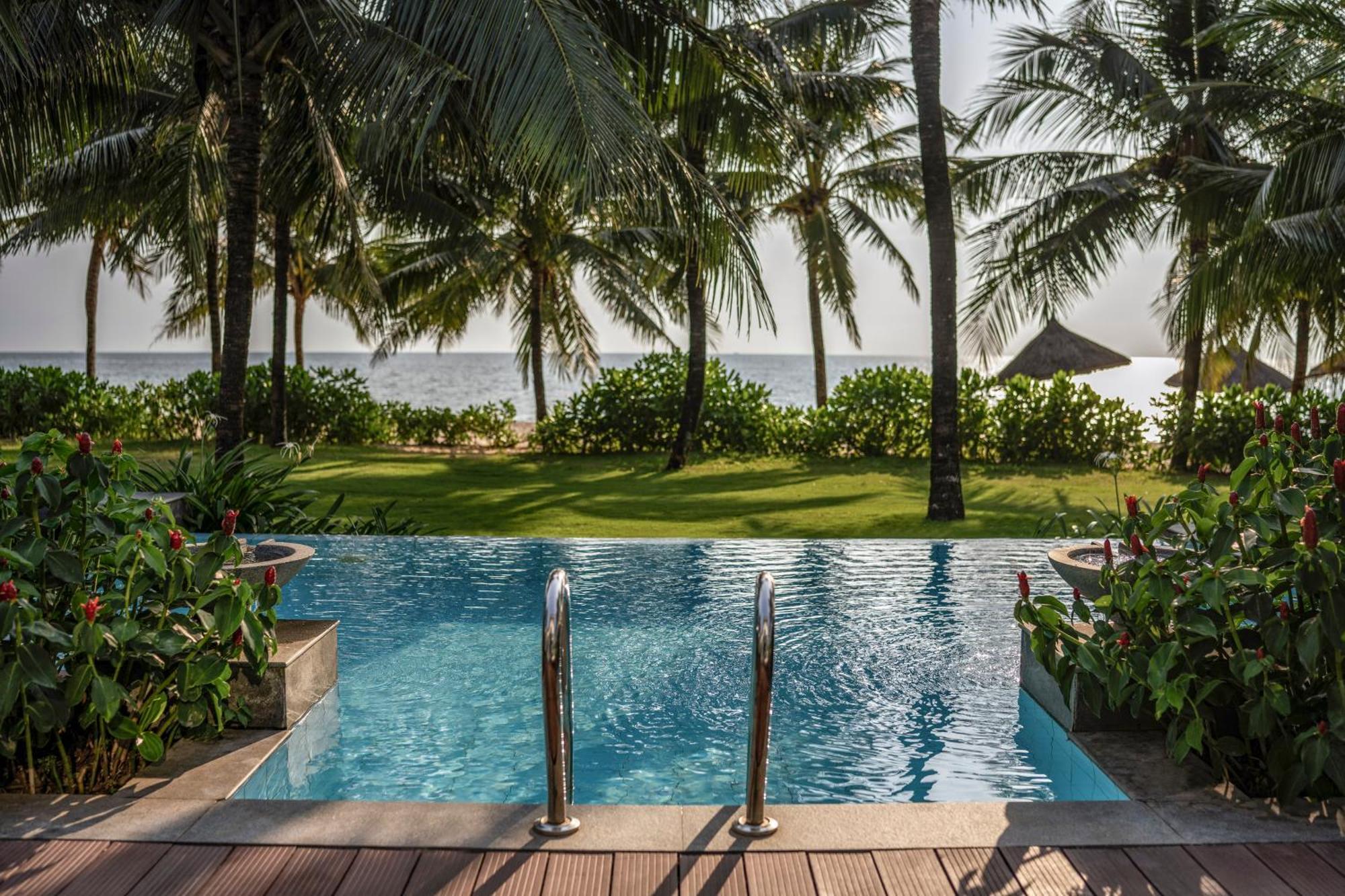 Melia Vinpearl Resort 5*