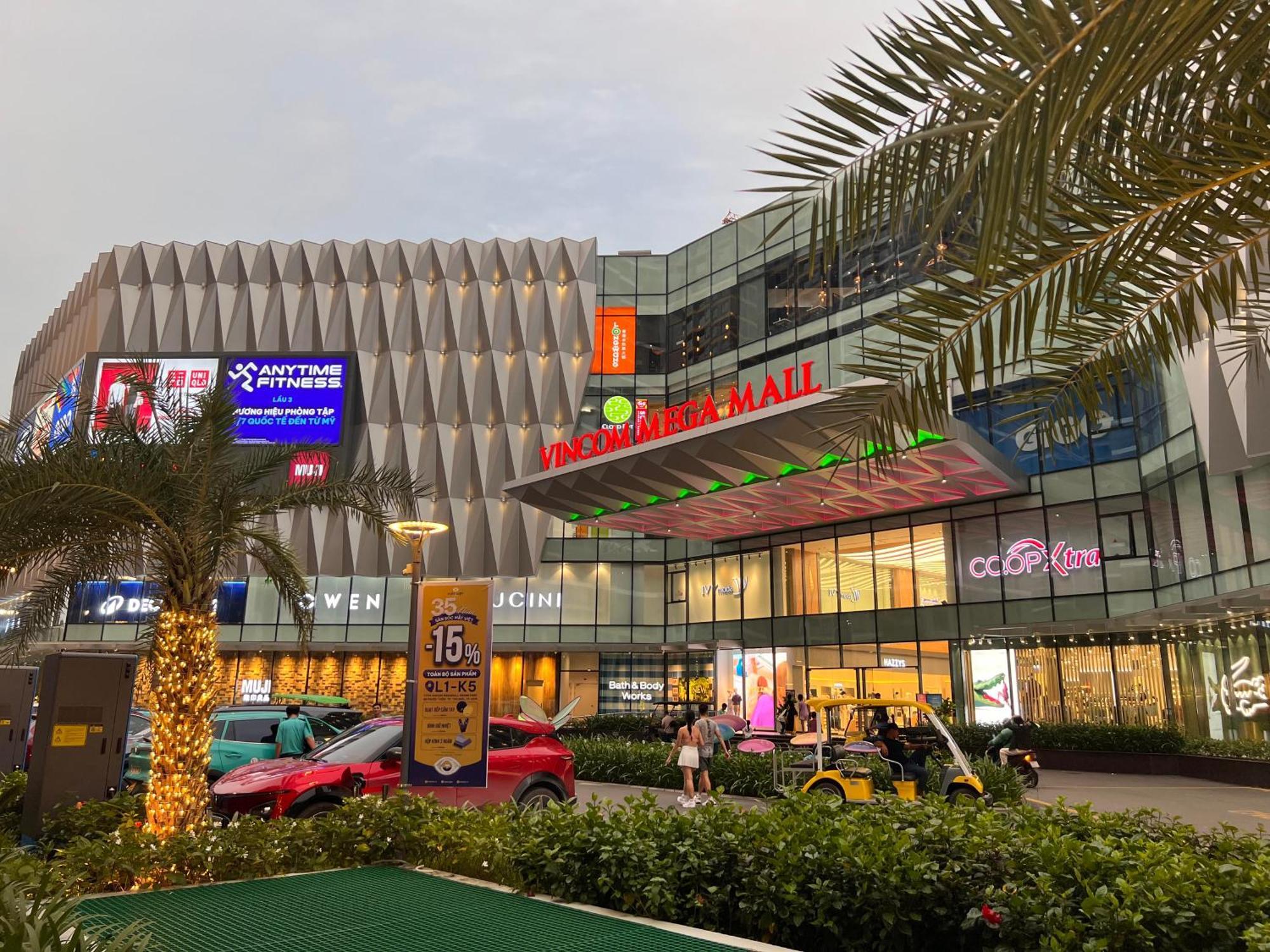 Vinhome Grand Park House Apartment *
