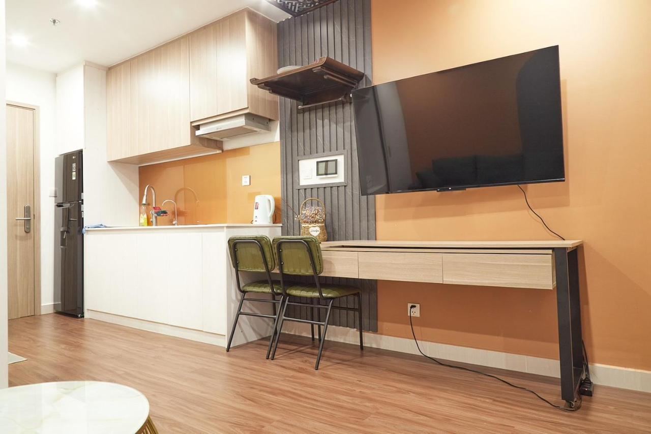 Lahomestay 1pn Tien Nghi Duoc Khach Yeu Thich Apartment Go Cong