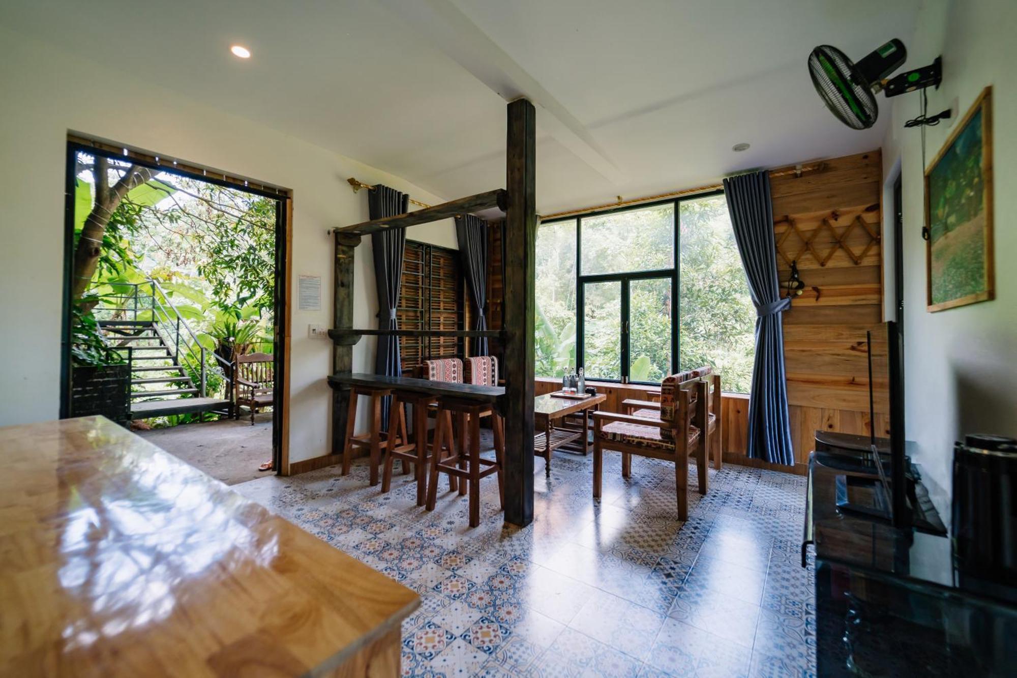 Bed & Breakfast Xanh Retreat - Trekking, Tour, Motorbike Ha Giang