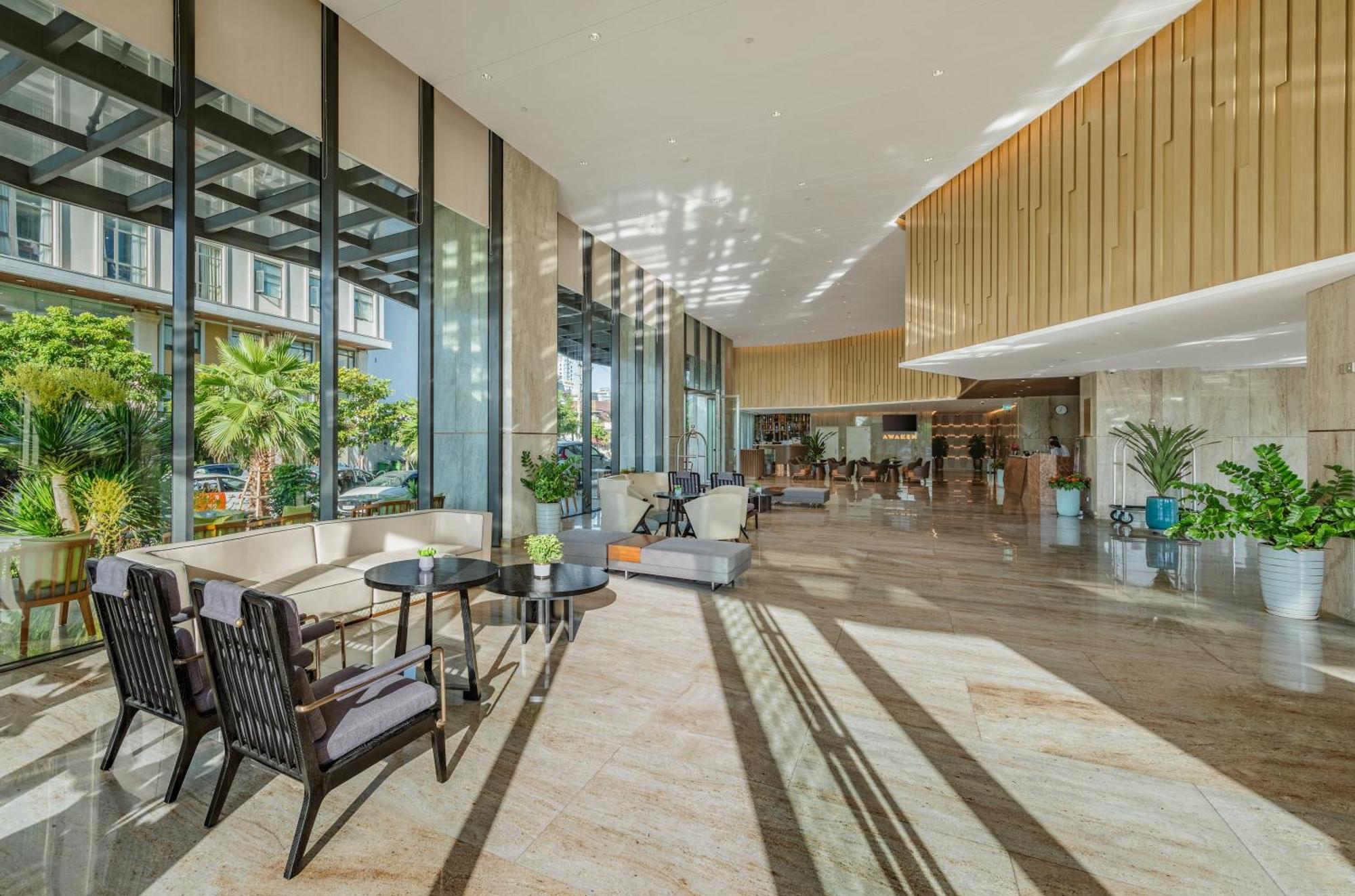 Awaken Hotel