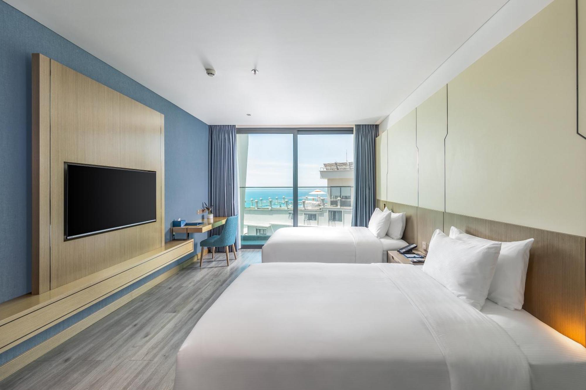 Hotel Awaken