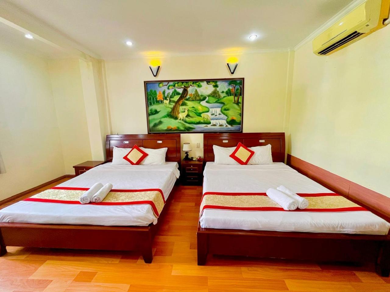 Tho Khách sạn